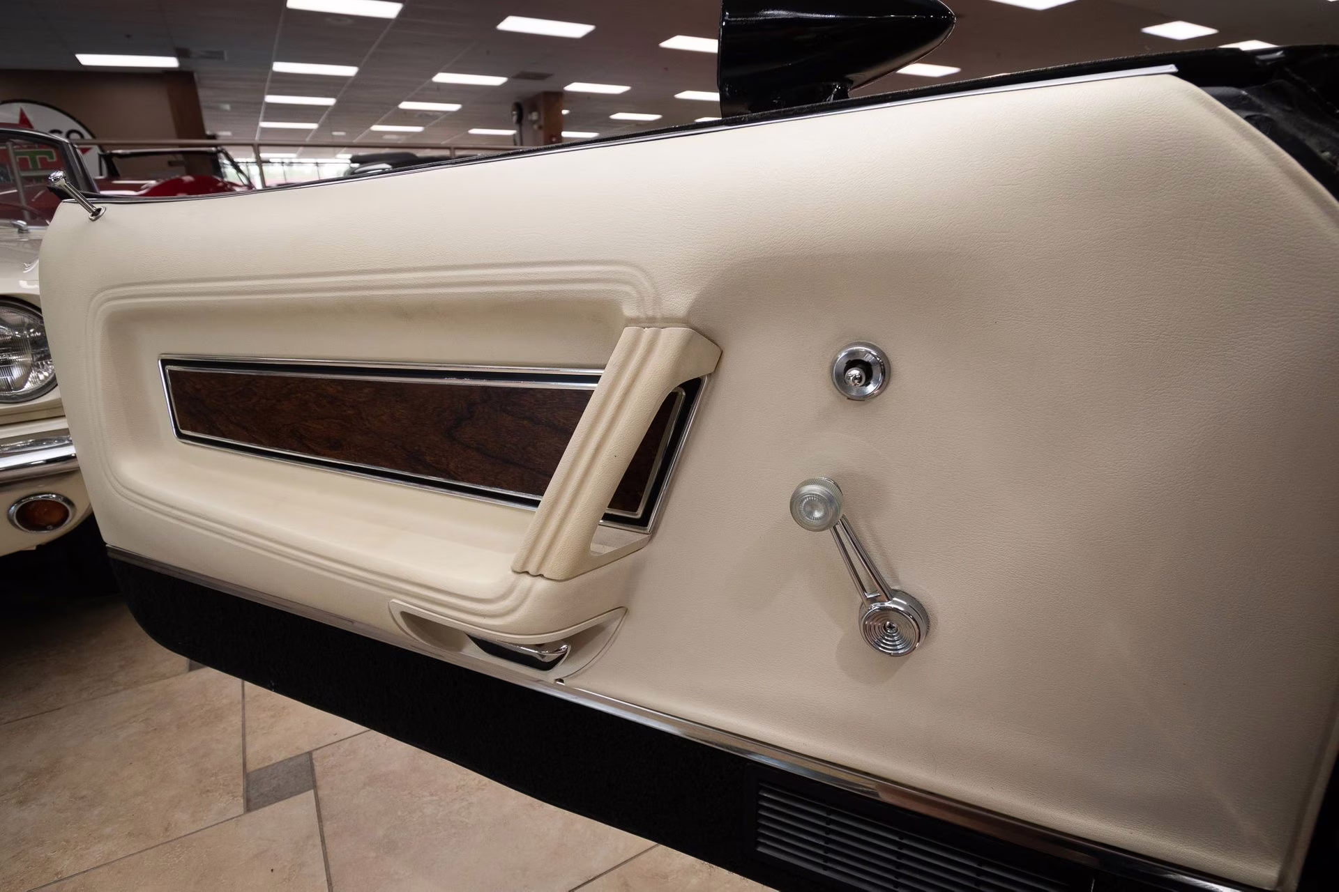 1973 Black Ford Mustang