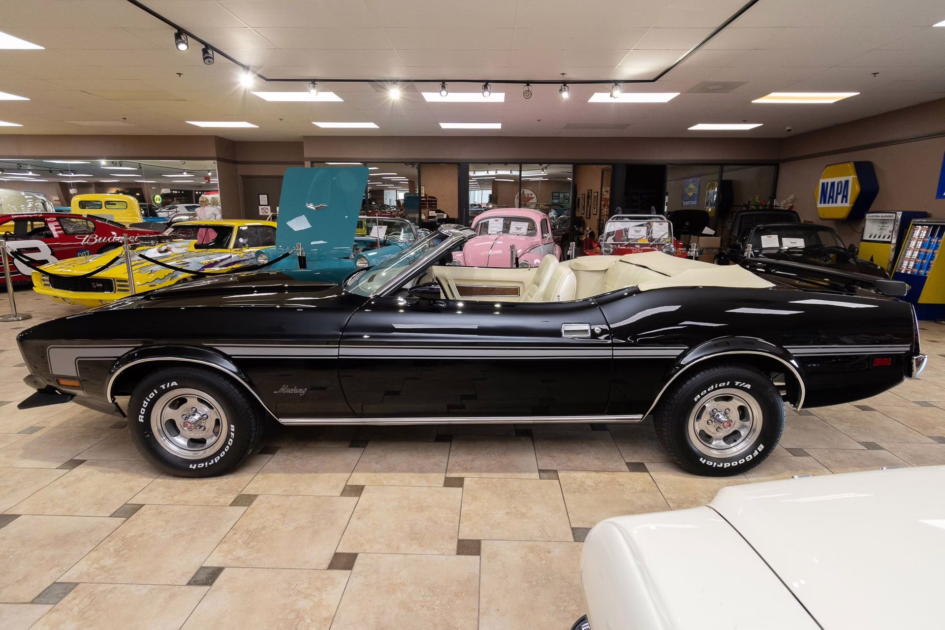 1973 Black Ford Mustang