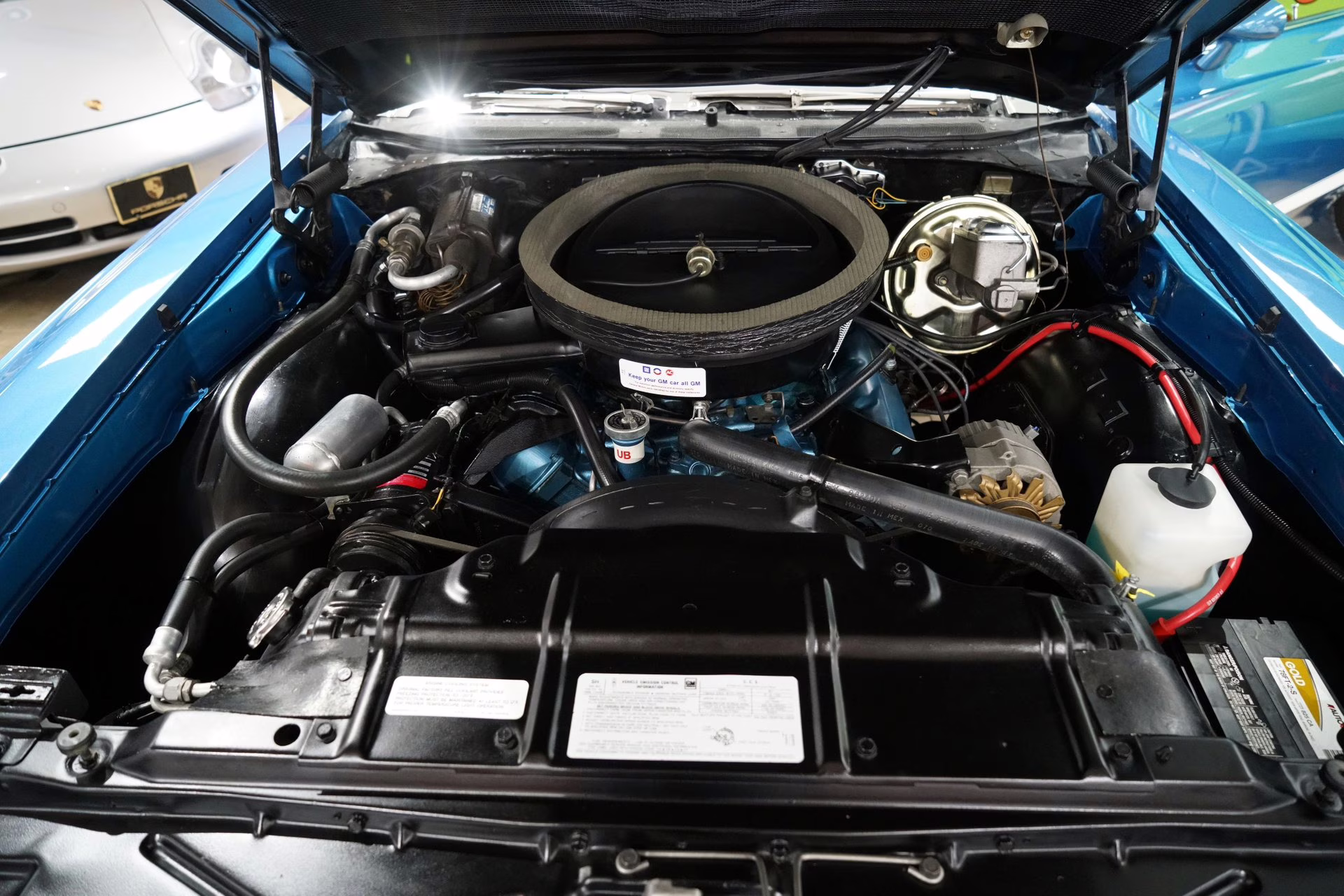 1972 Viking Blue w/ White Stripes Oldsmobile 442