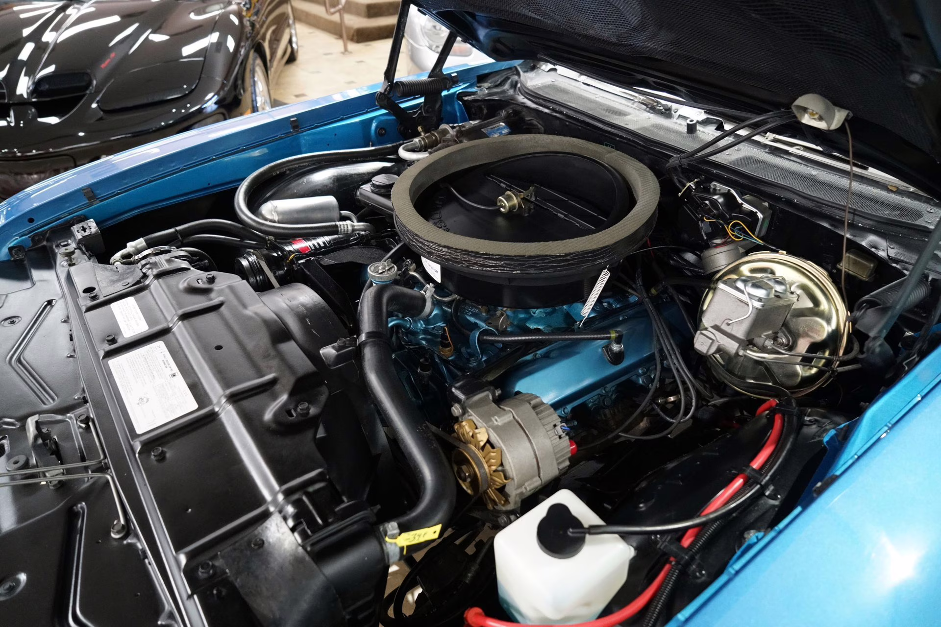 1972 Viking Blue w/ White Stripes Oldsmobile 442