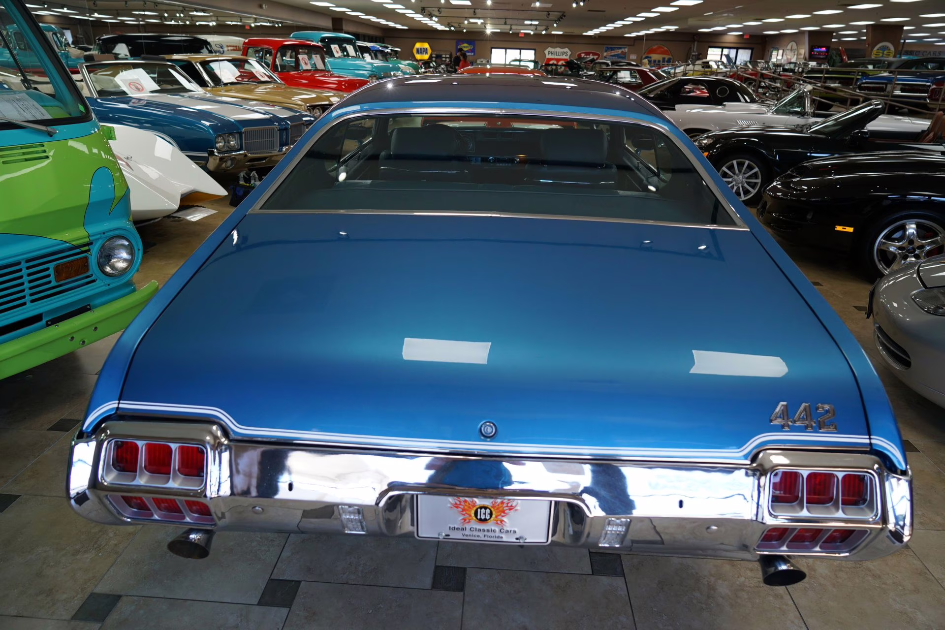 1972 Viking Blue w/ White Stripes Oldsmobile 442