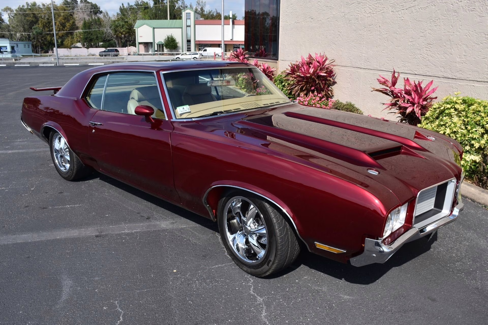 1972 Maroon Metallic Oldsmobile 442