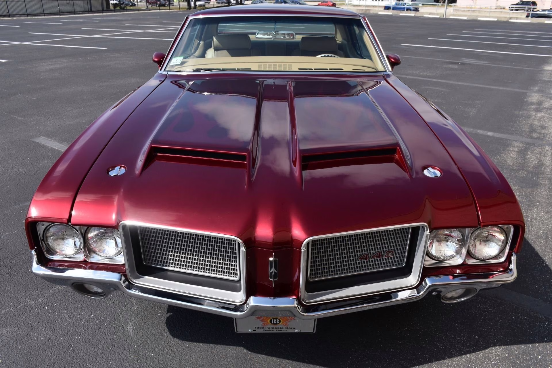 1972 Maroon Metallic Oldsmobile 442