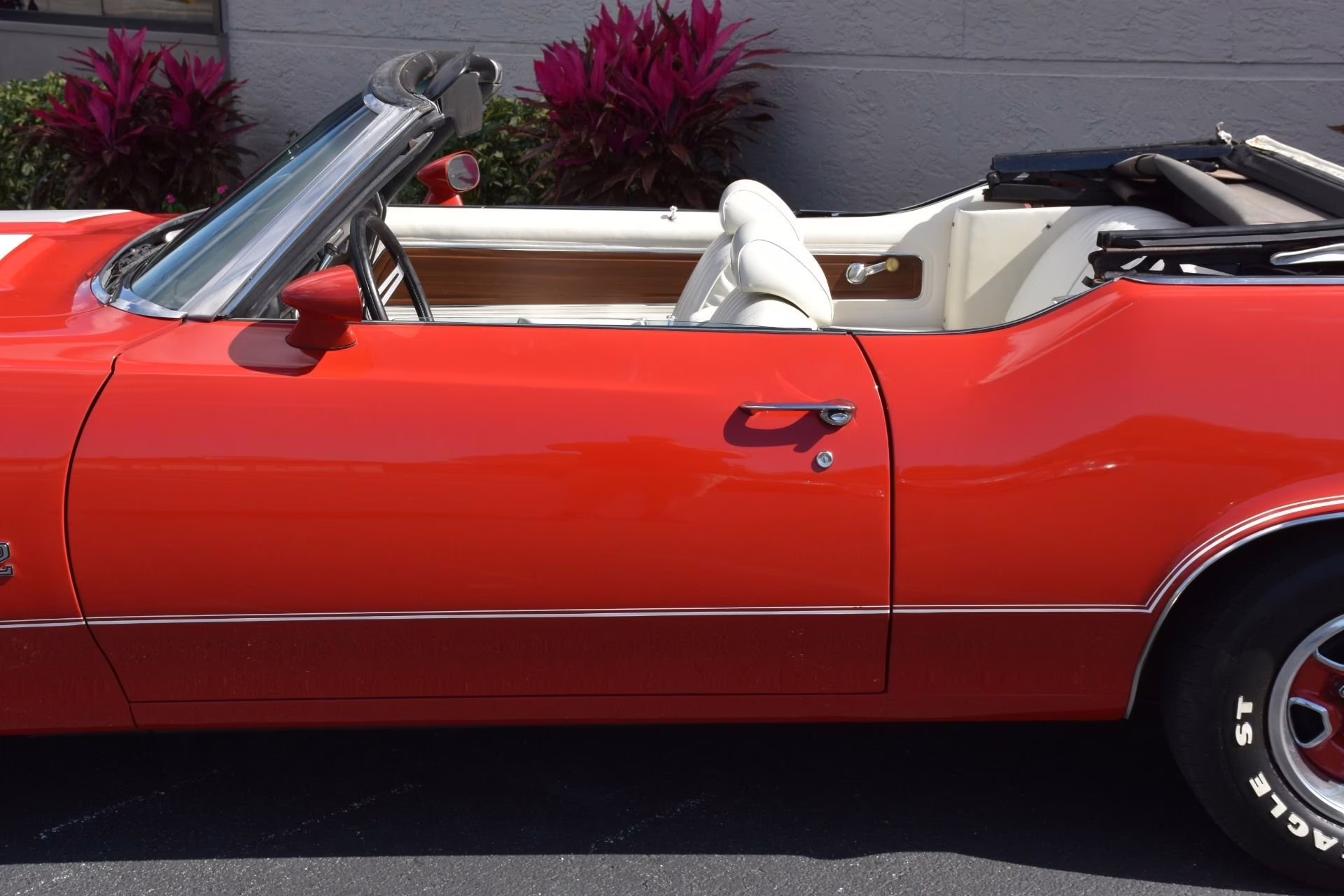 1972 Matador Red Oldsmobile 442