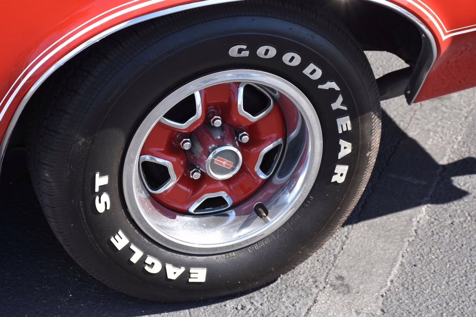 1972 Matador Red Oldsmobile 442