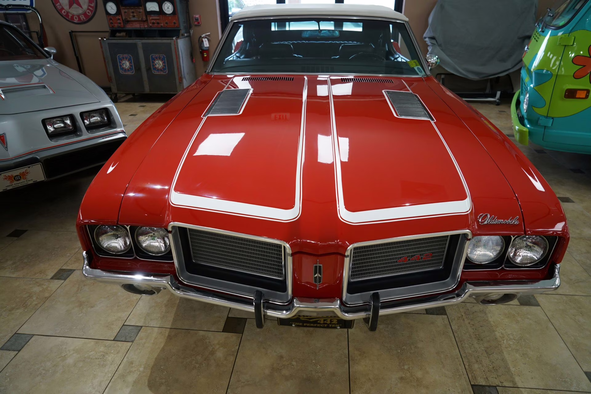 1972 Matador Red Oldsmobile 442