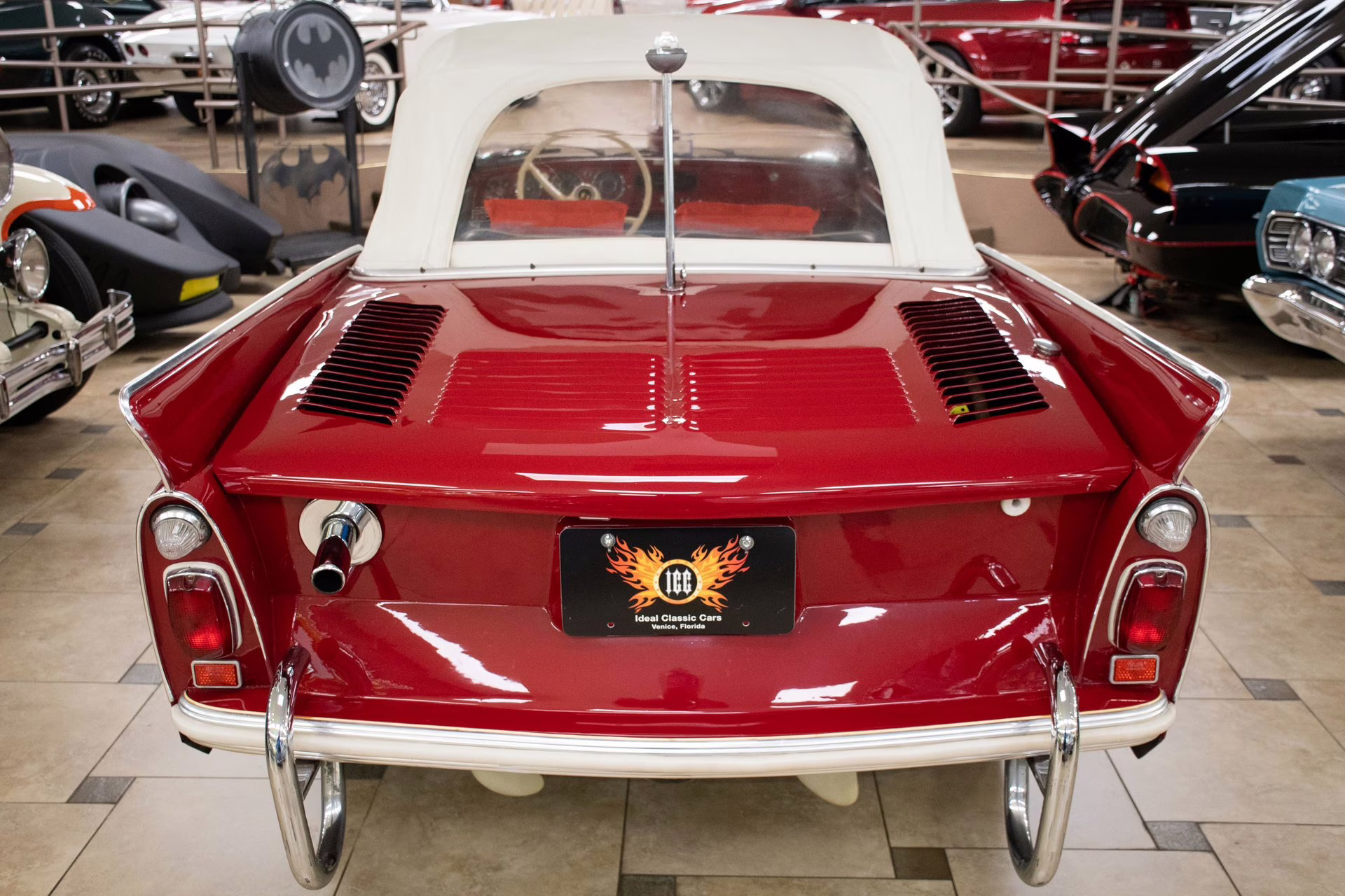 1964 Maroon Amphicar 770