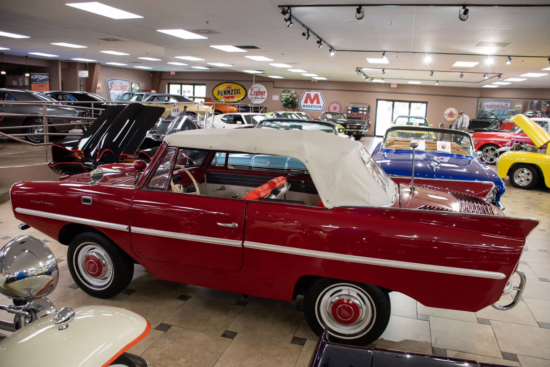 1964 Maroon Amphicar 770