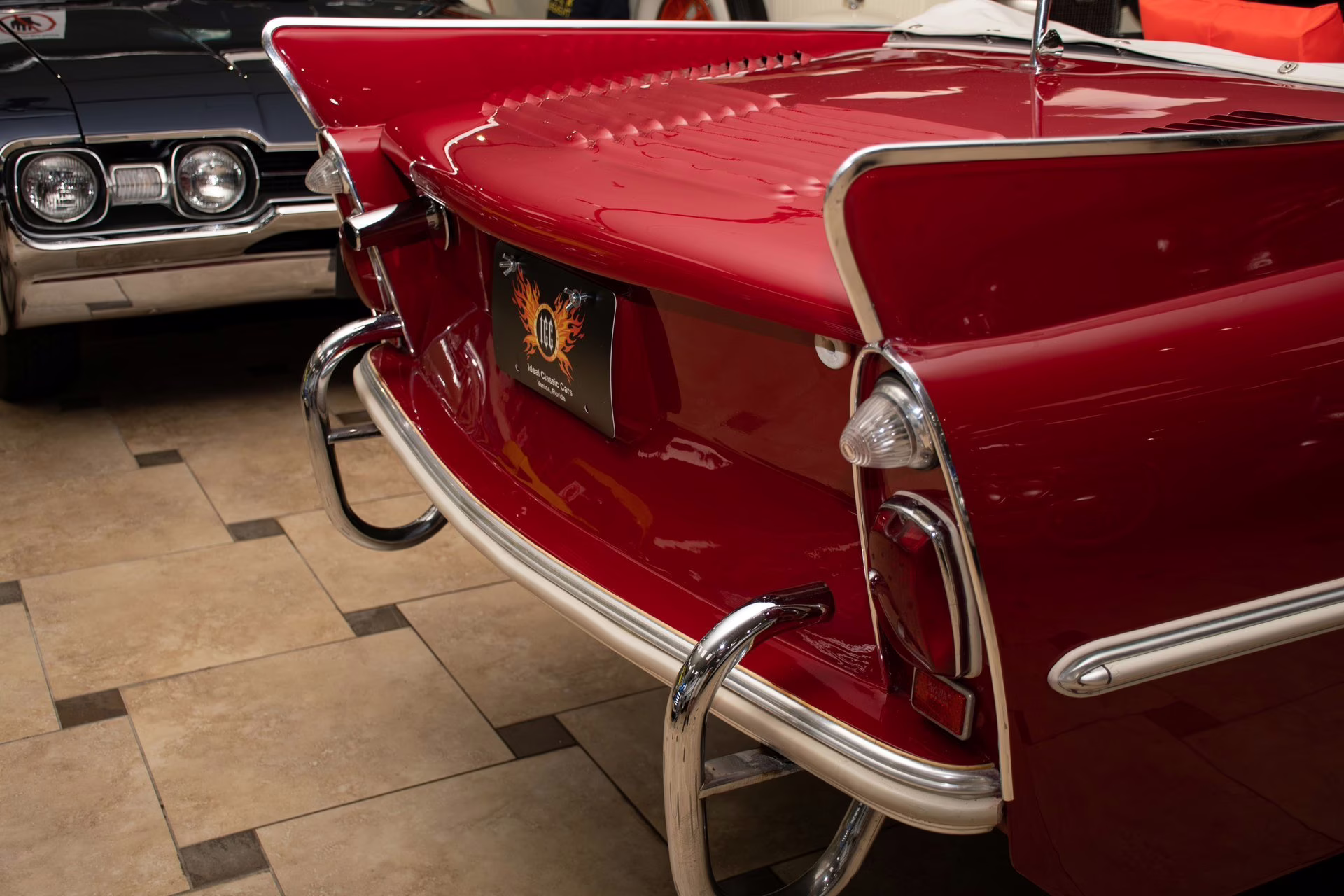 1964 Maroon Amphicar 770