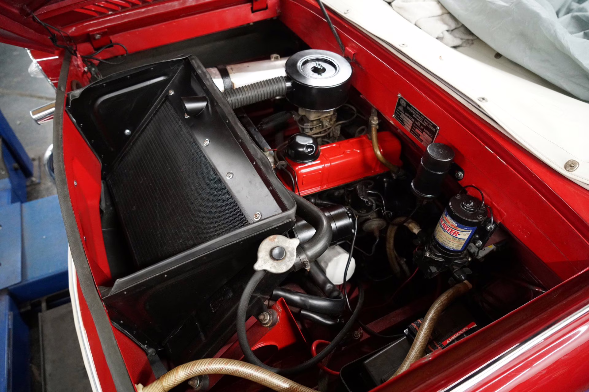 1964 Maroon Amphicar 770