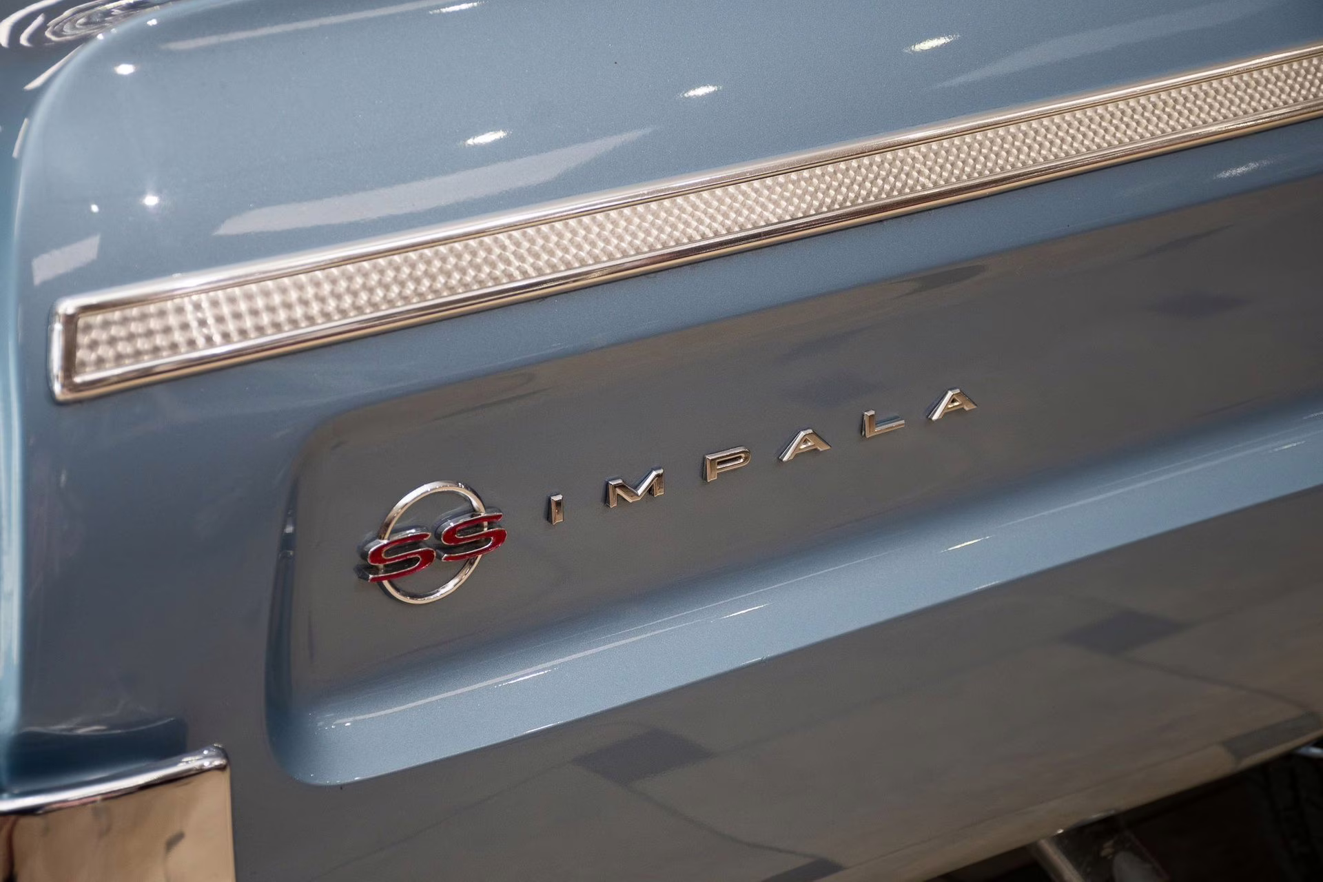 1964 Silver Blue Poly Chevrolet Impala