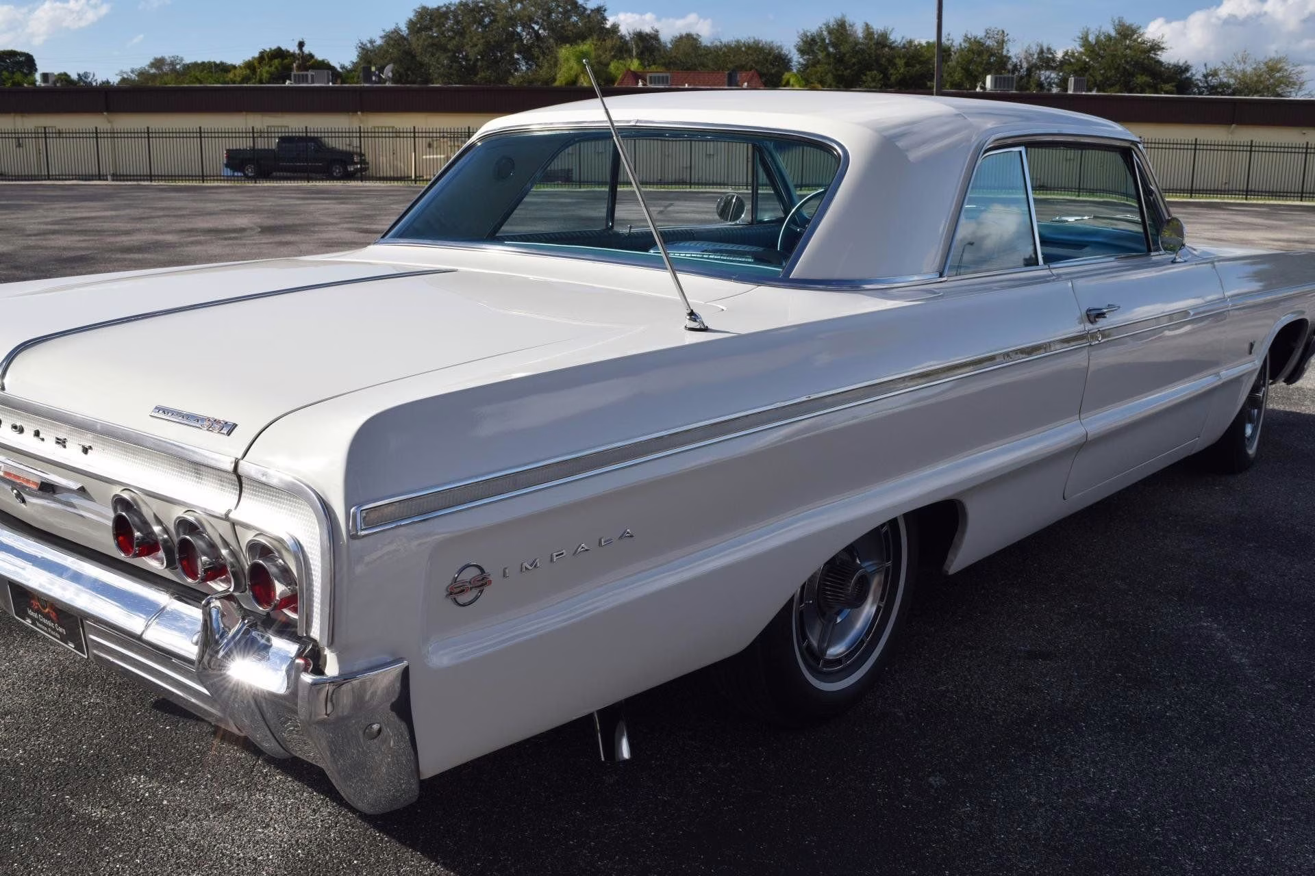 1964 White Chevrolet Impala