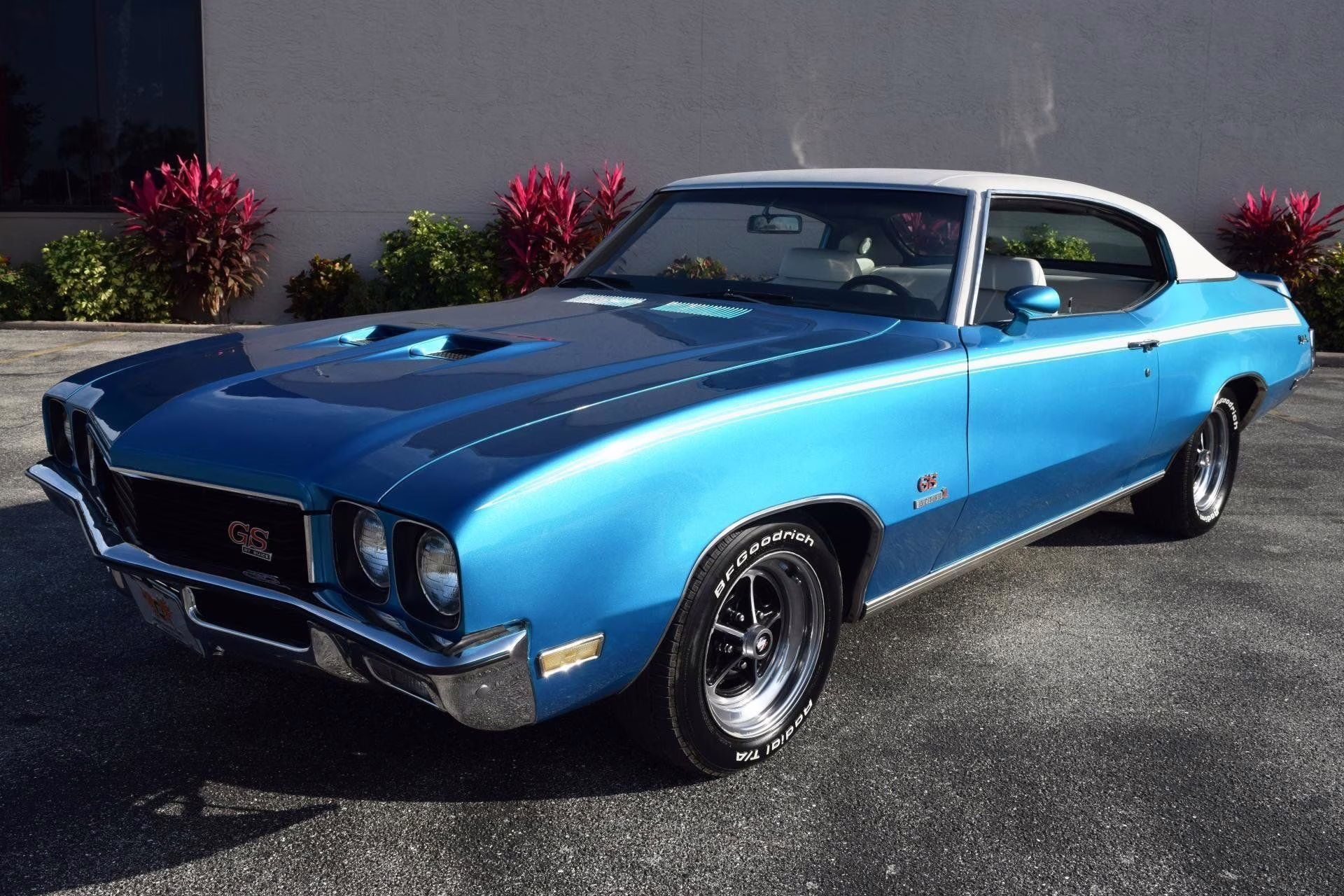 1972 Blue Buick Gran Sport
