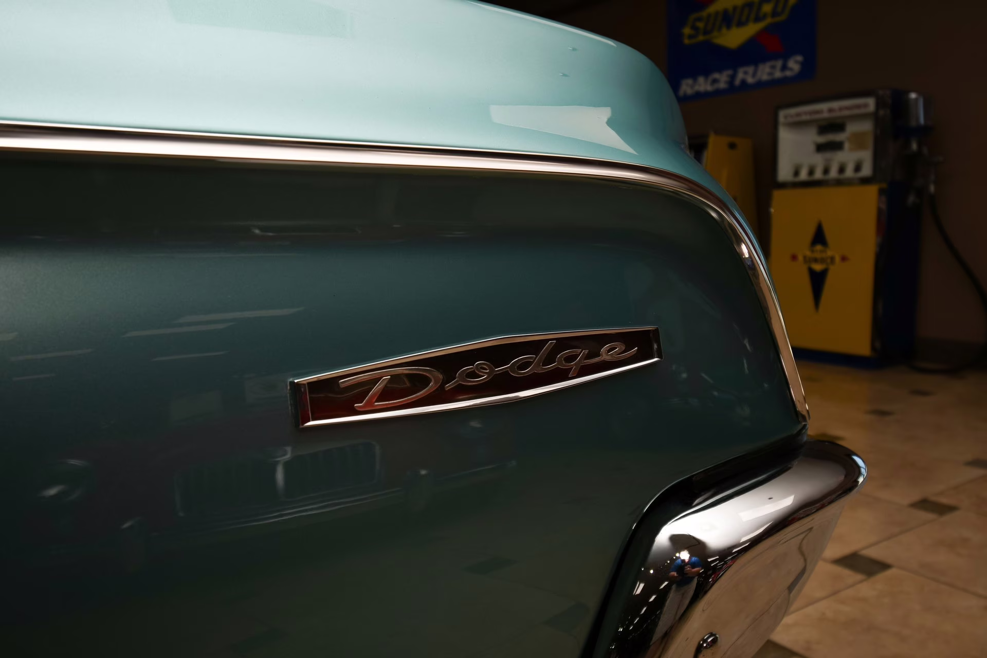1964 Medium Turquoise Dodge 330
