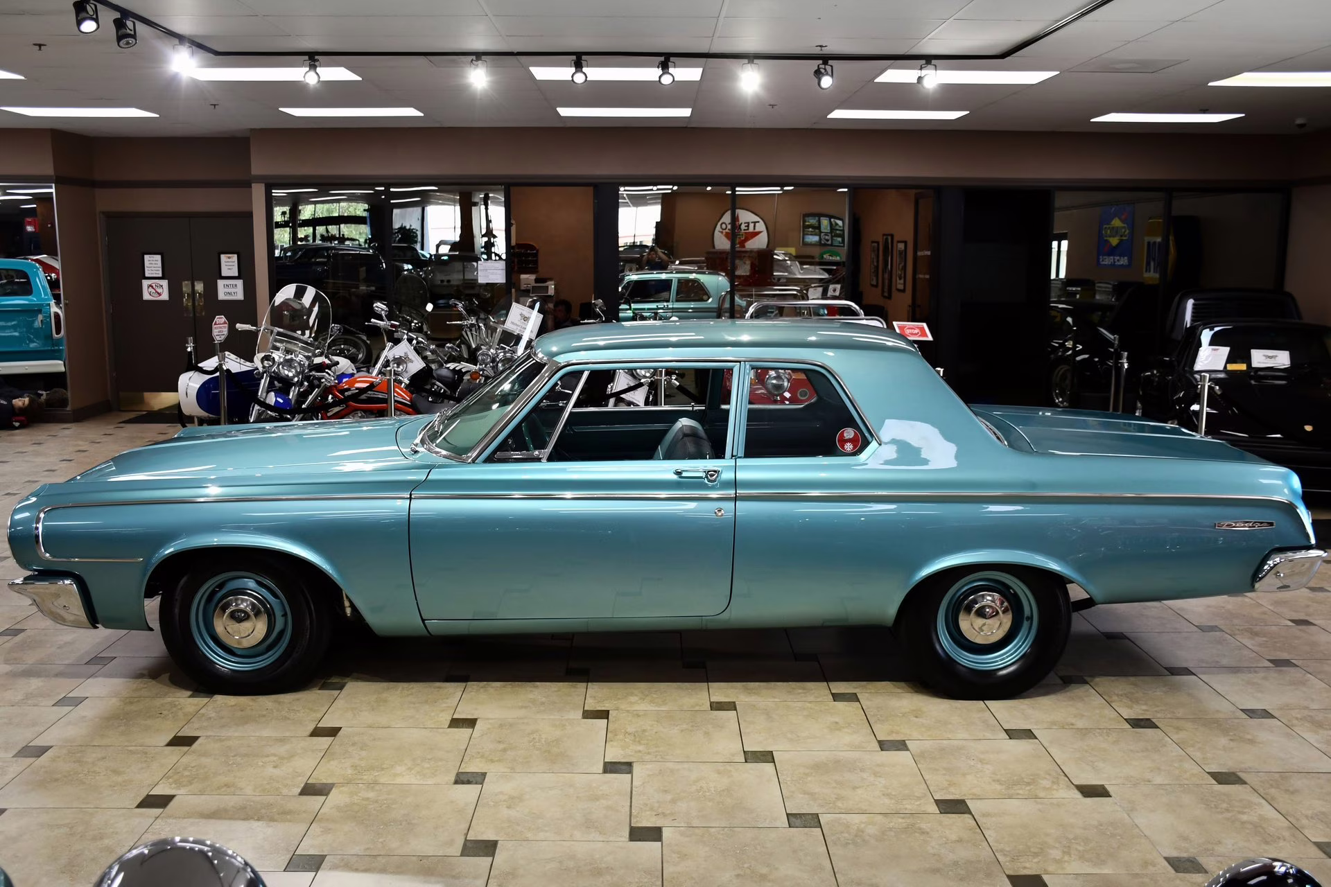 1964 Medium Turquoise Dodge 330