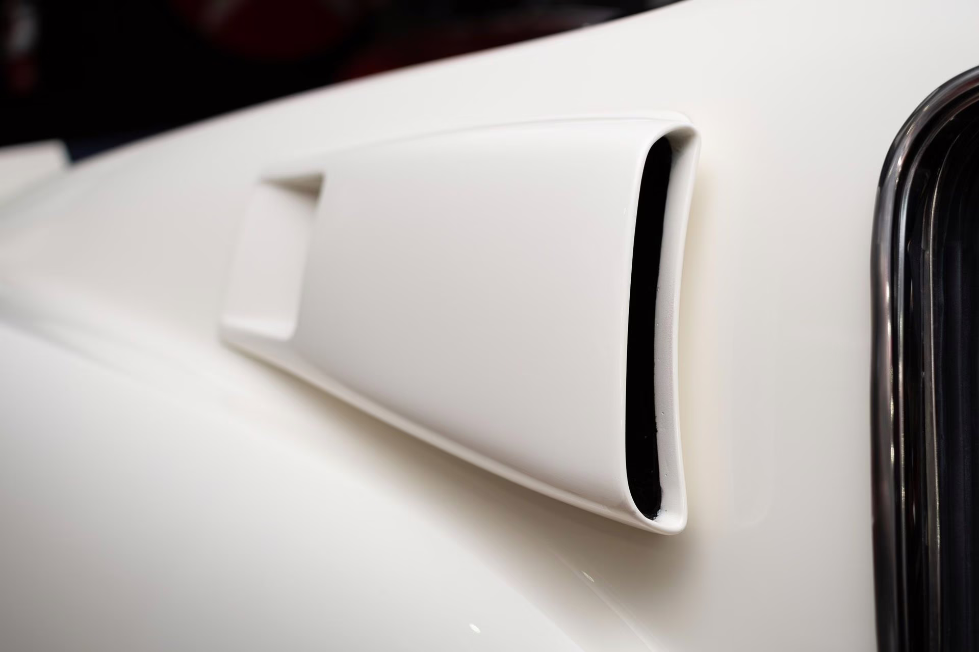 1967 Wimbledon White Ford Mustang