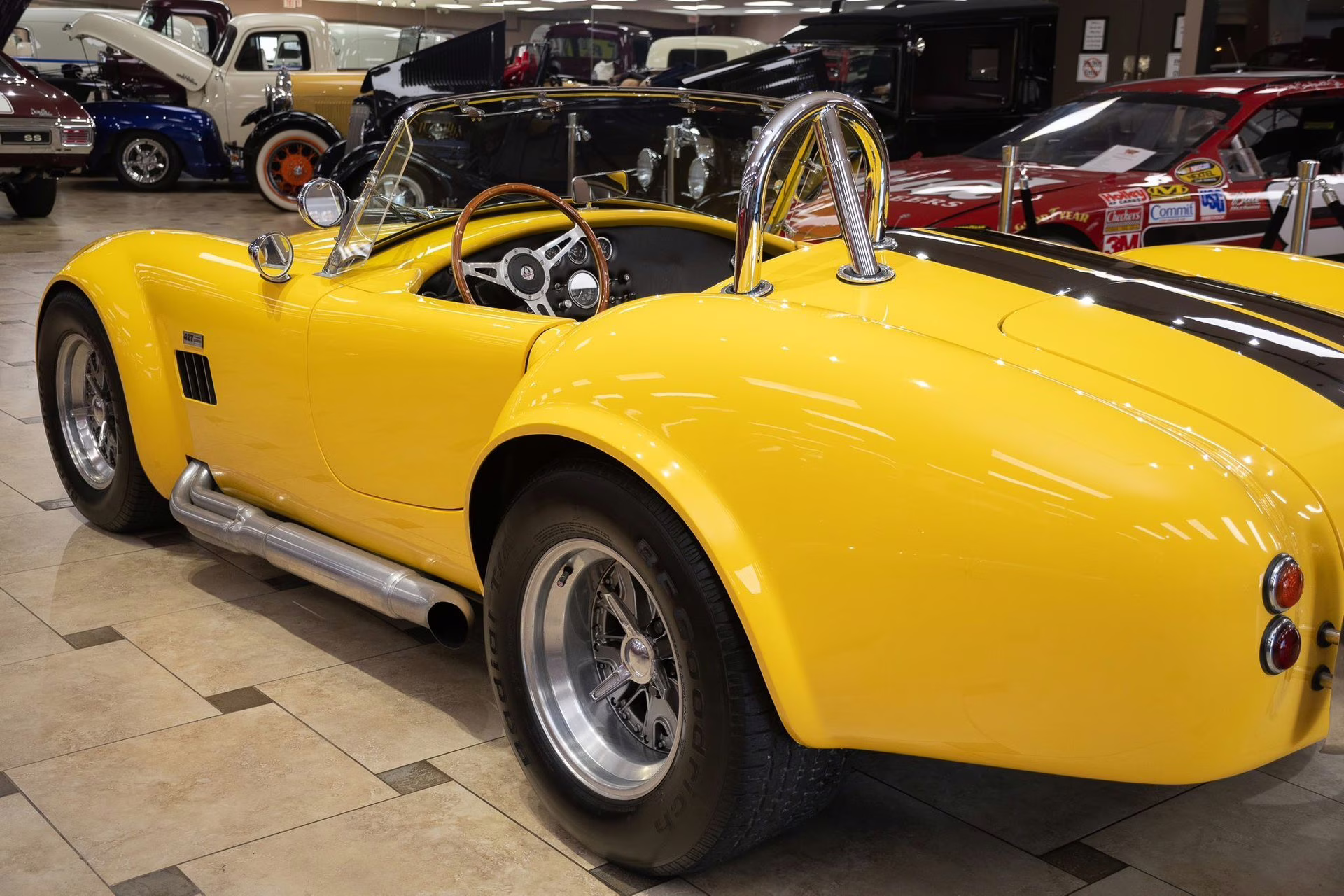1967 Yellow/Black Shelby Cobra