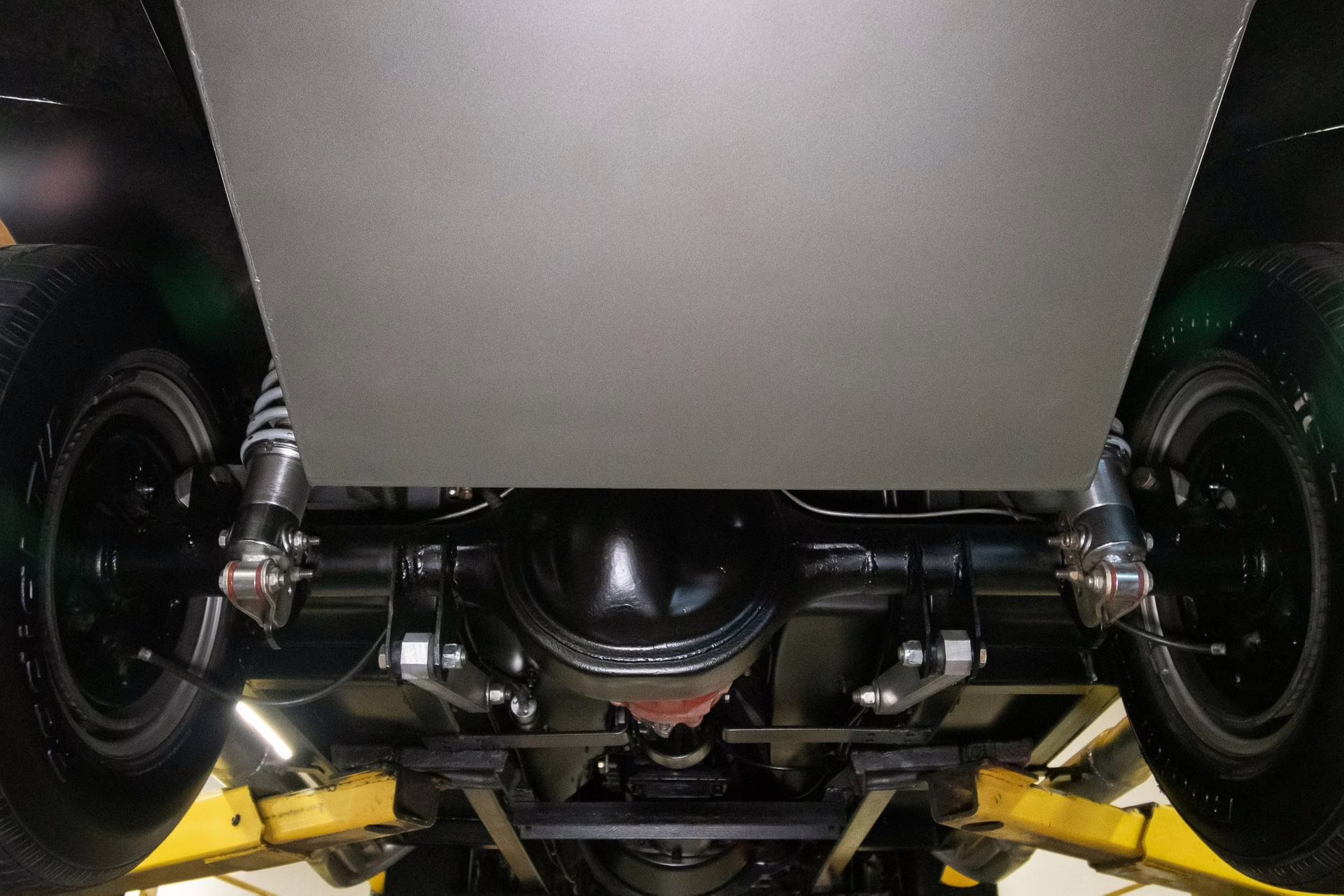 1967 Yellow/Black Shelby Cobra