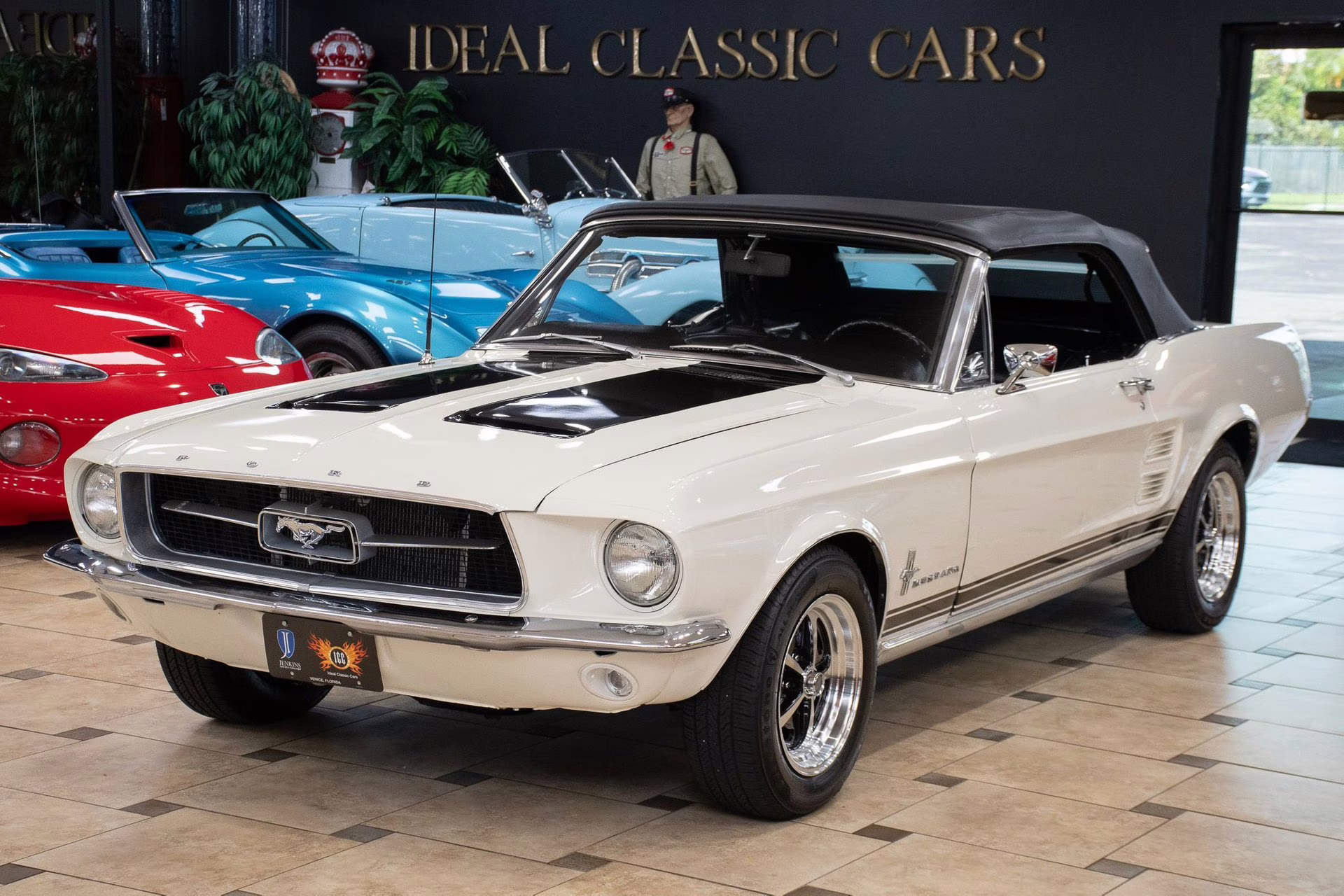 1967 Wimbledon White Ford Mustang