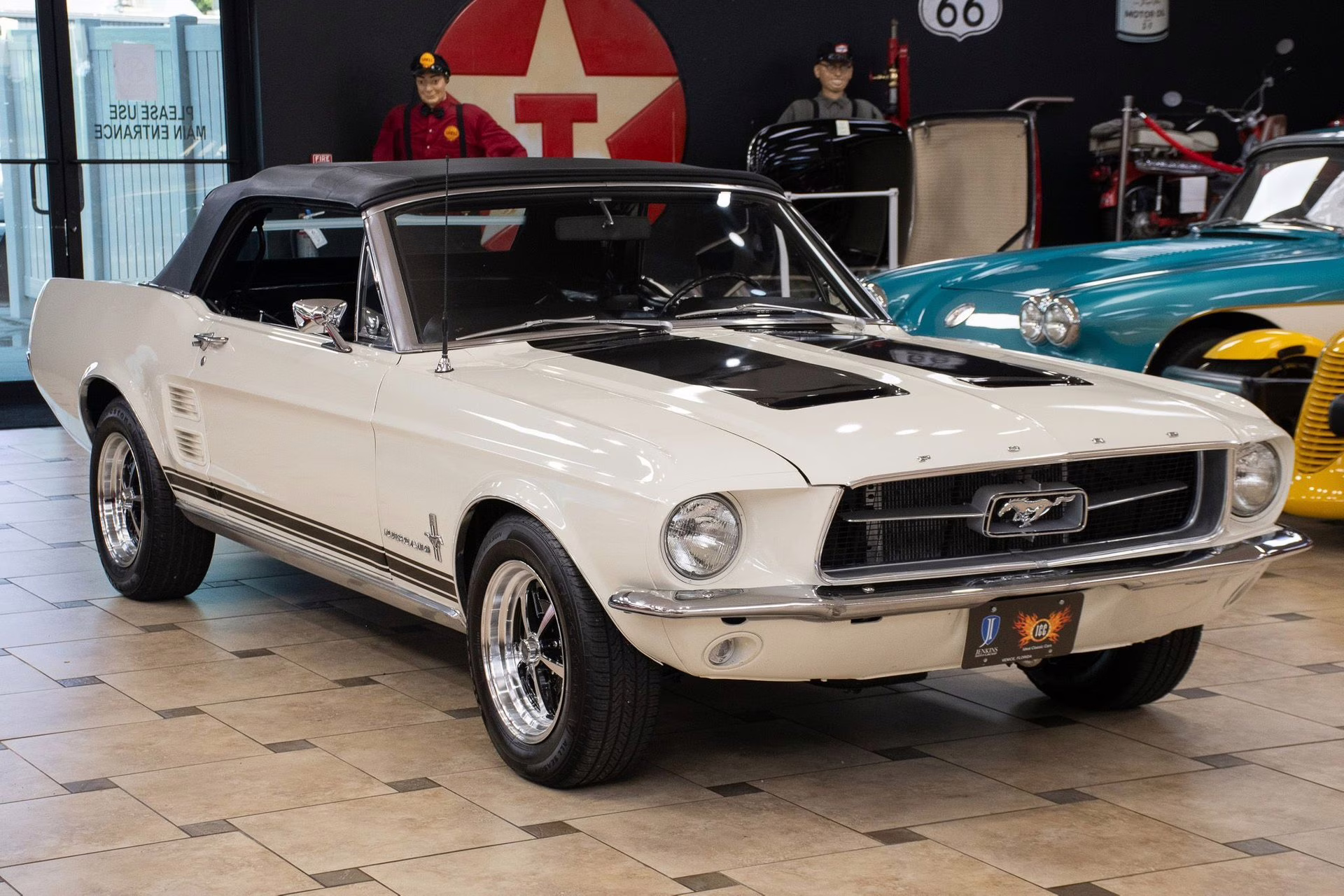 1967 Wimbledon White Ford Mustang