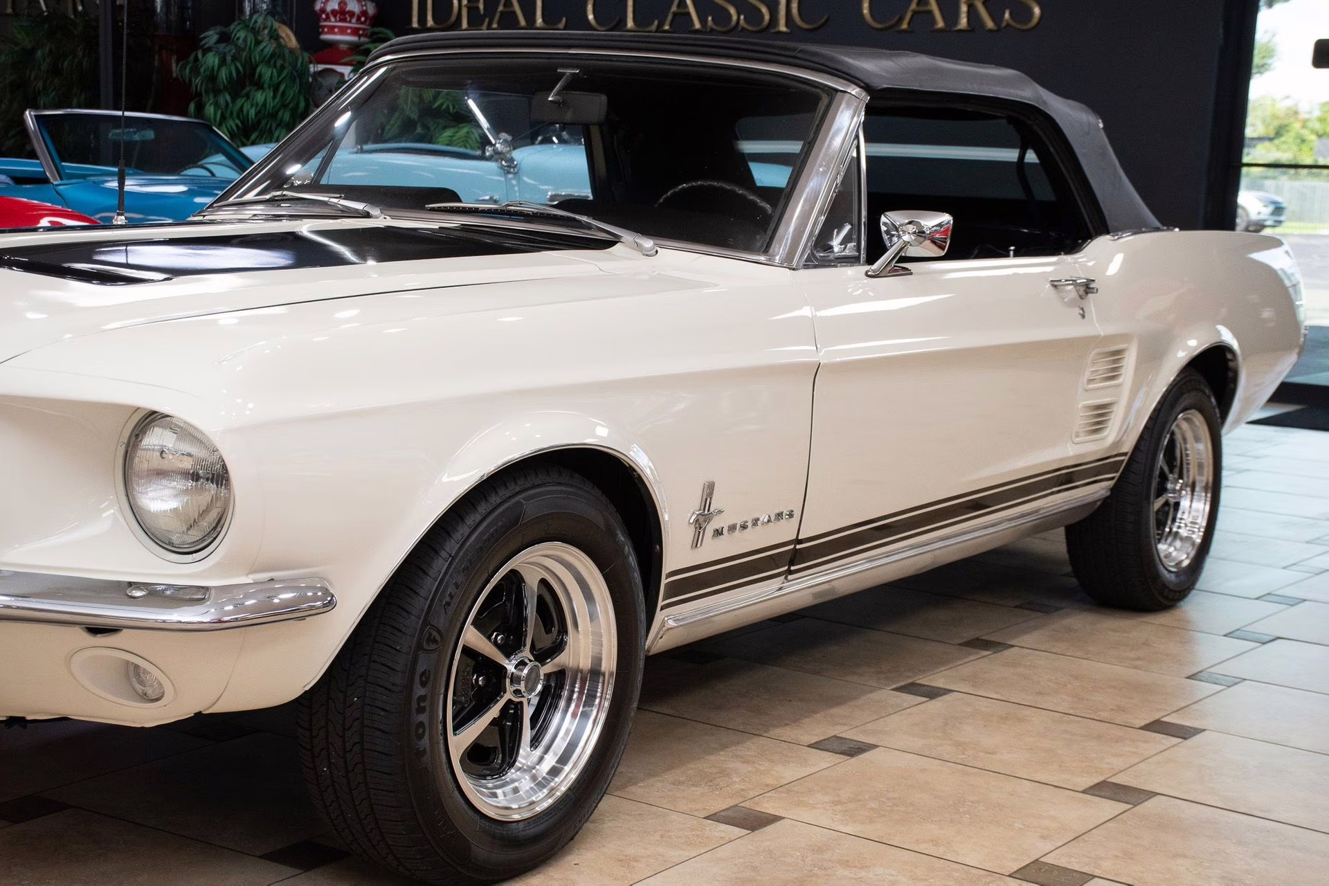 1967 Wimbledon White Ford Mustang