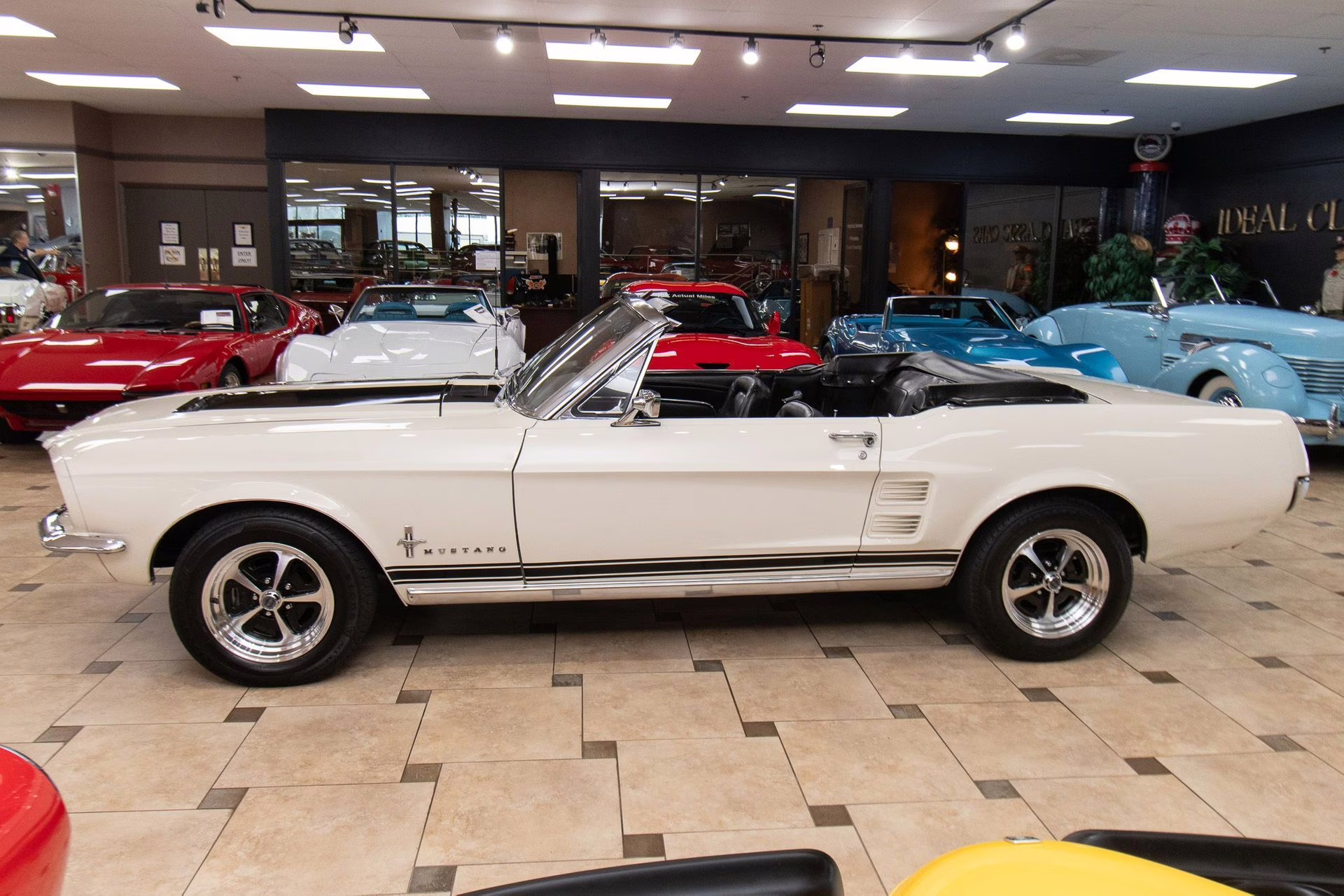1967 Wimbledon White Ford Mustang