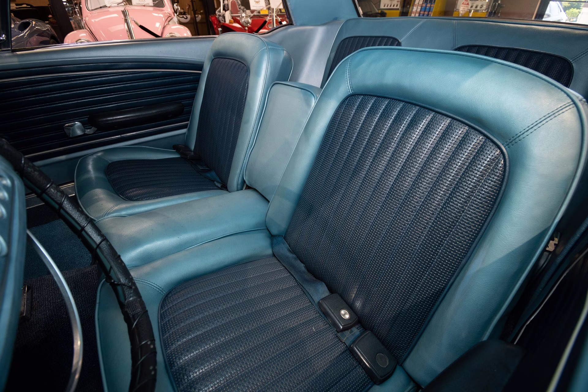 1968 Acapulco Blue Ford Mustang
