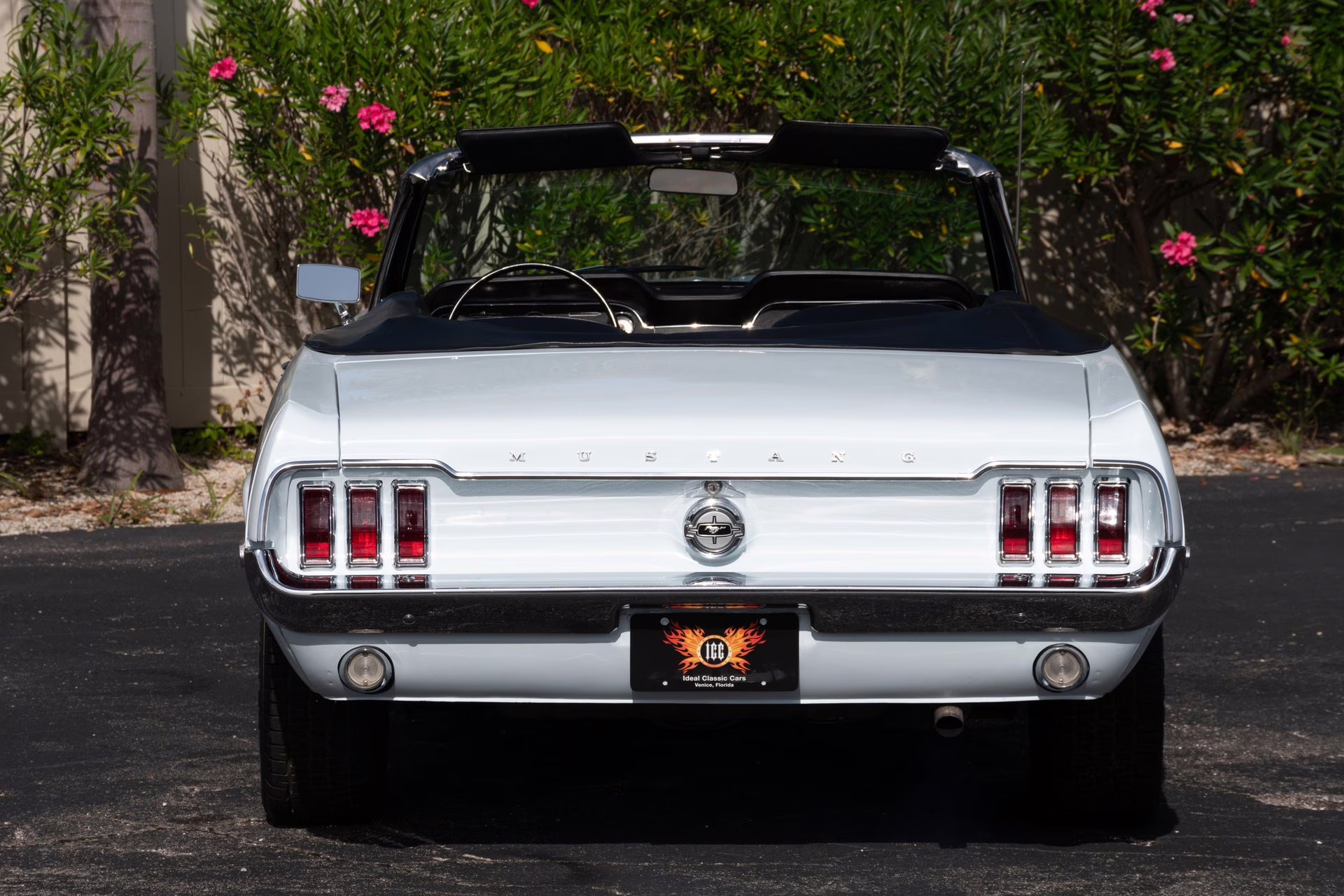1968 Diamond Blue Ford Mustang