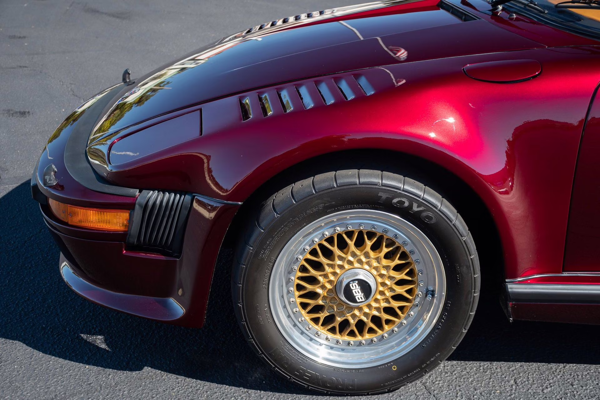 1978 Maroon Metallic Porsche 911