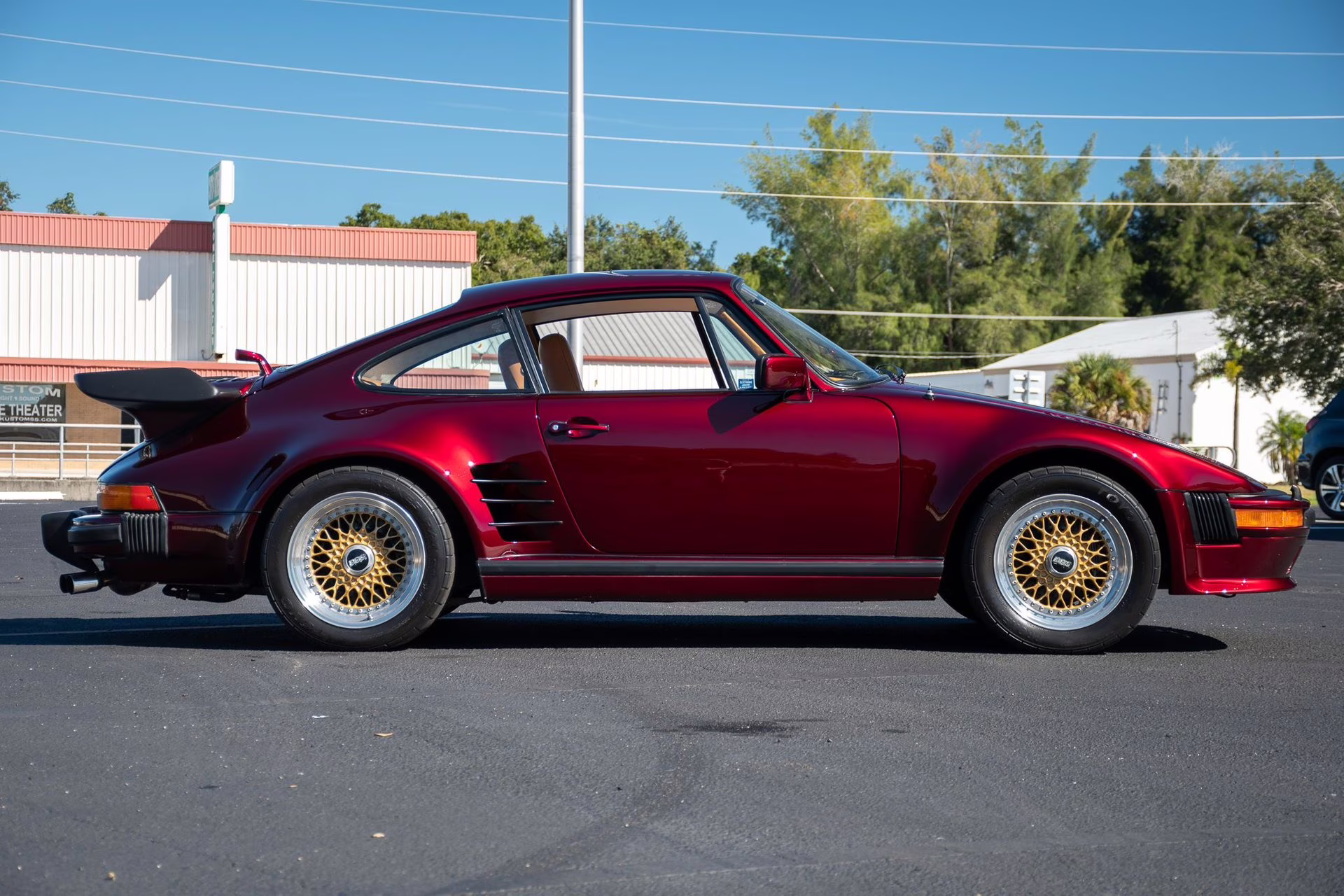 1978 Maroon Metallic Porsche 911