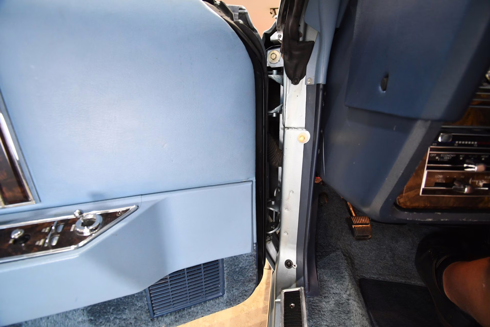 1979 Light Blue Lincoln Mark V