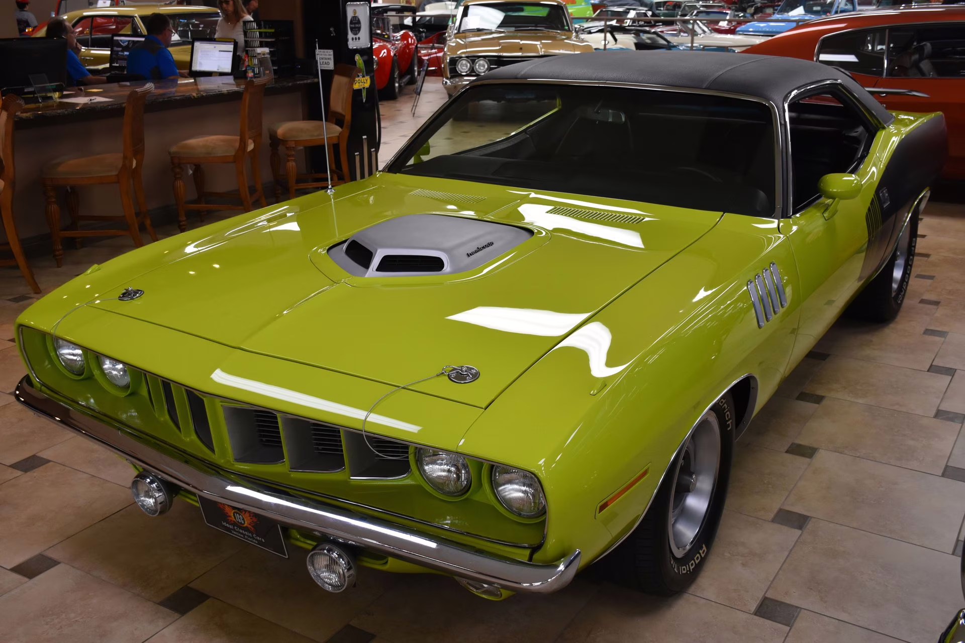 1971 Curious Yellow Plymouth 'Cuda