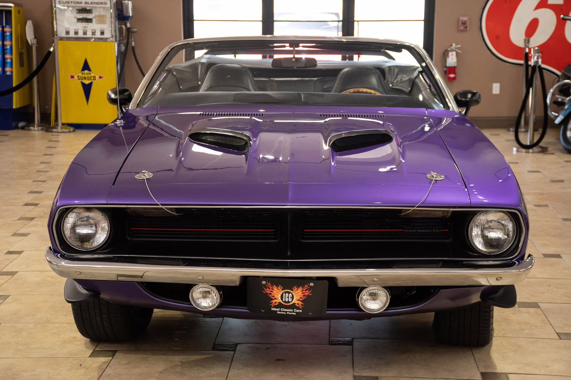 1970 In-Violet Plymouth 'Cuda