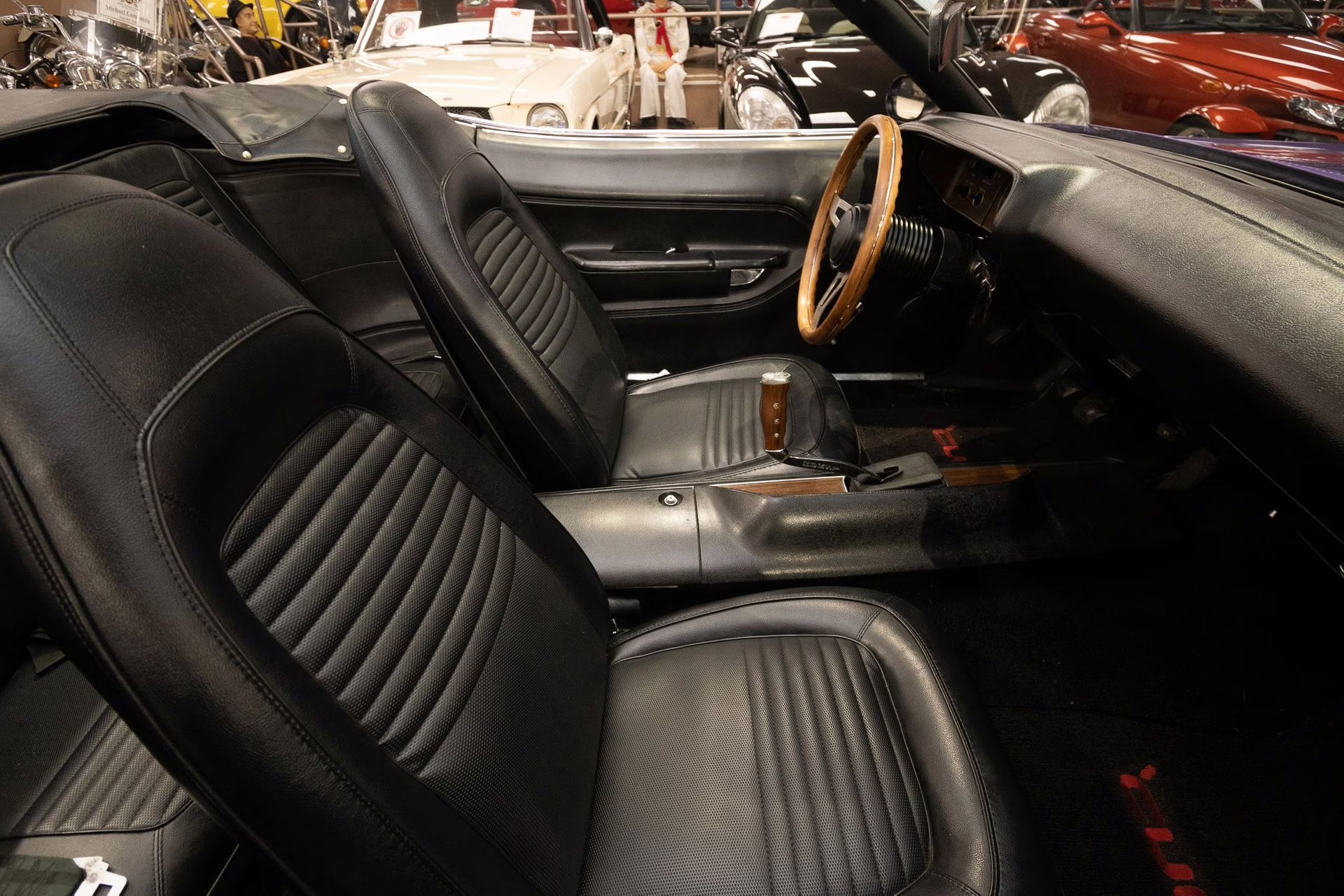 1970 In-Violet Plymouth 'Cuda