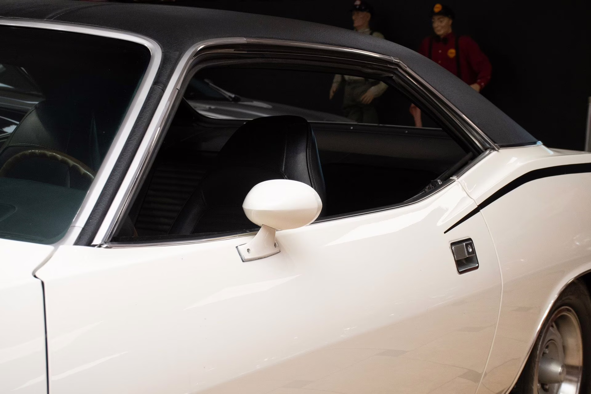 1970 Alpine White Plymouth 'Cuda