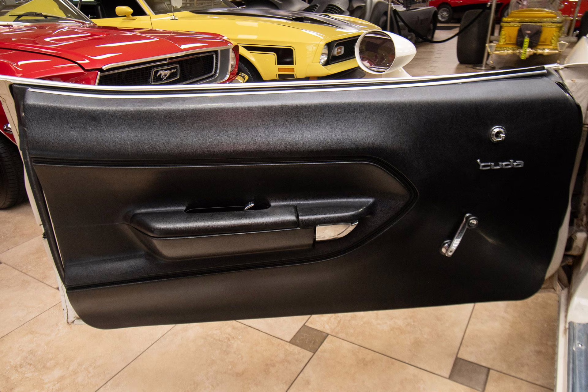 1970 Alpine White Plymouth 'Cuda