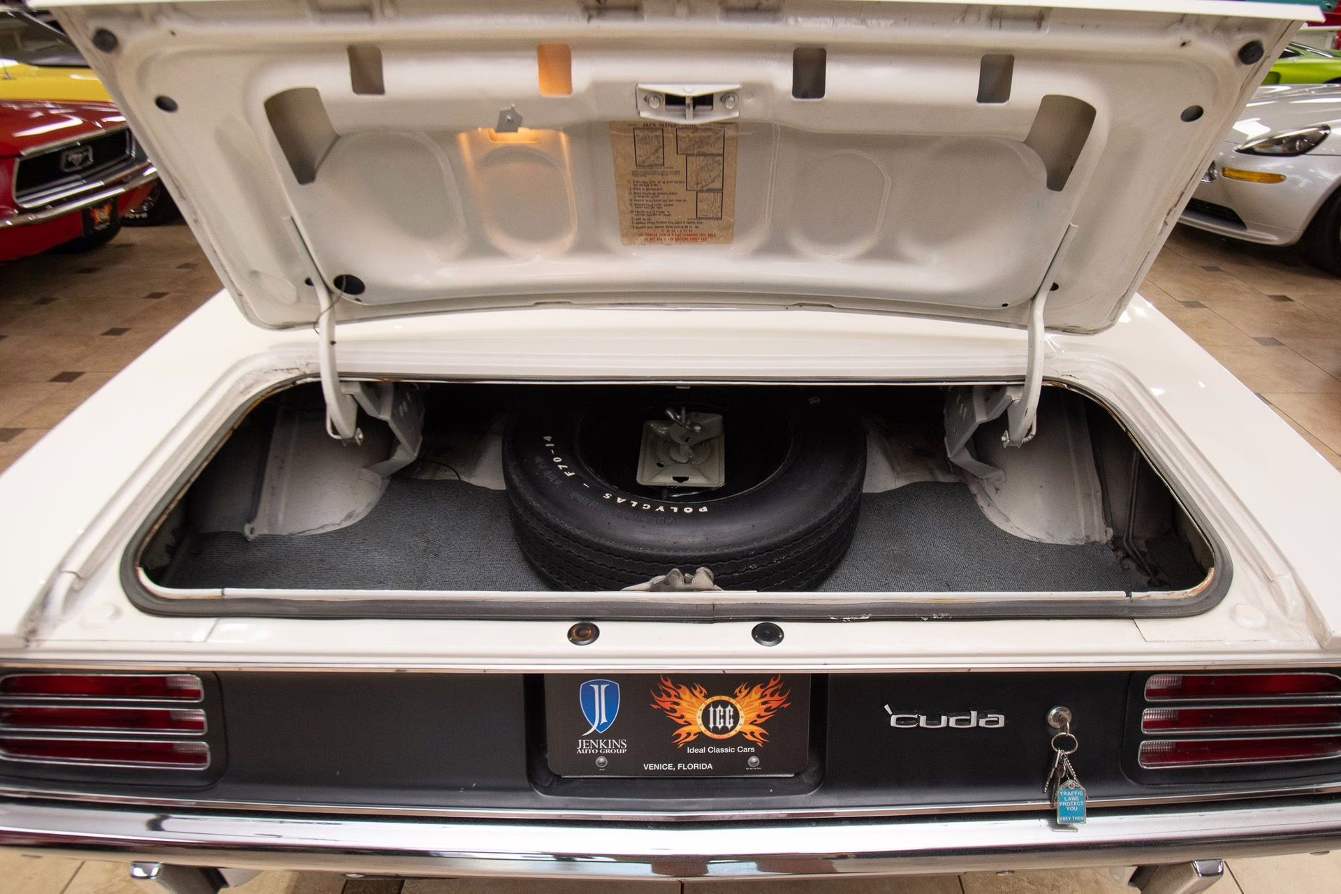 1970 Alpine White Plymouth 'Cuda