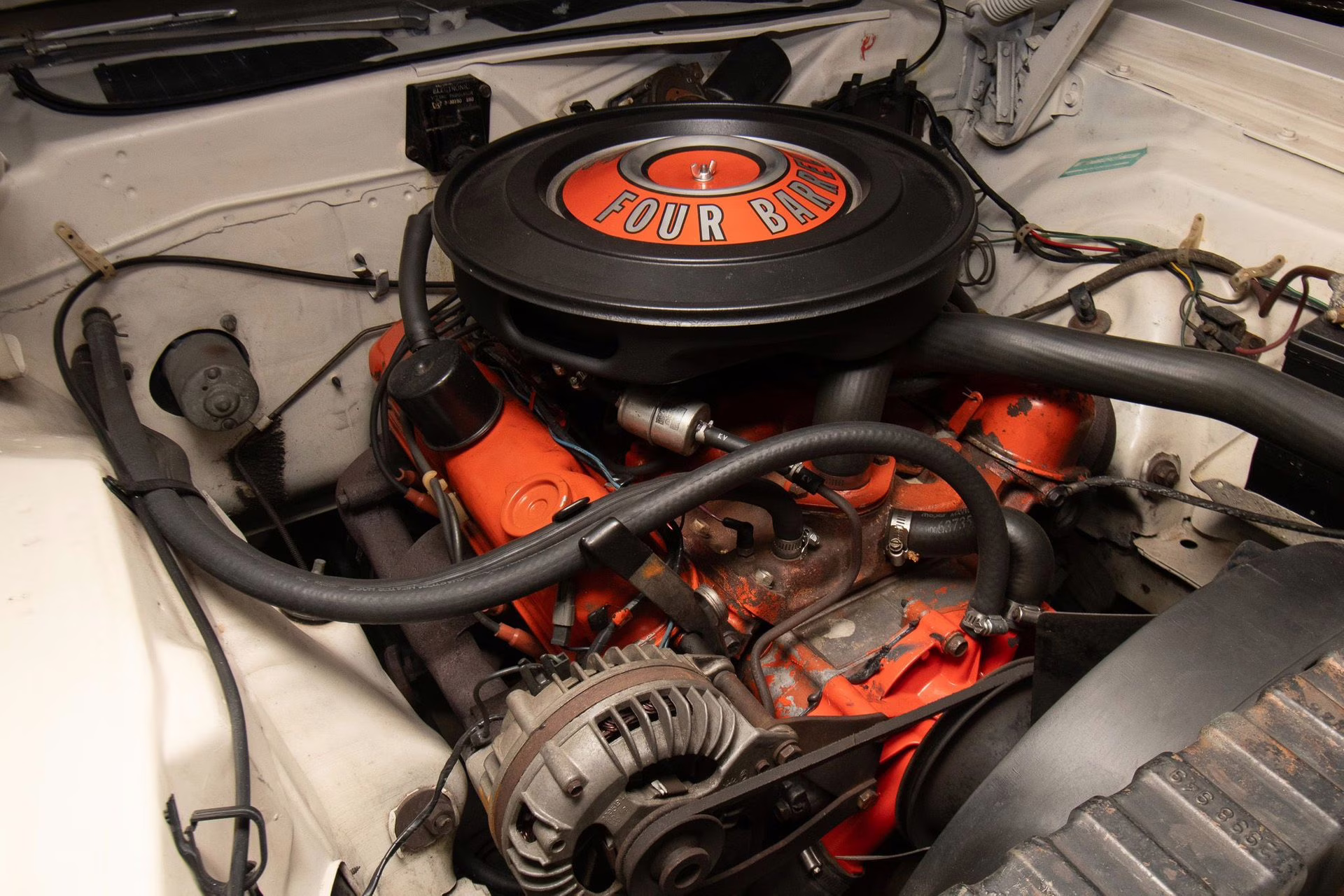 1970 Alpine White Plymouth 'Cuda