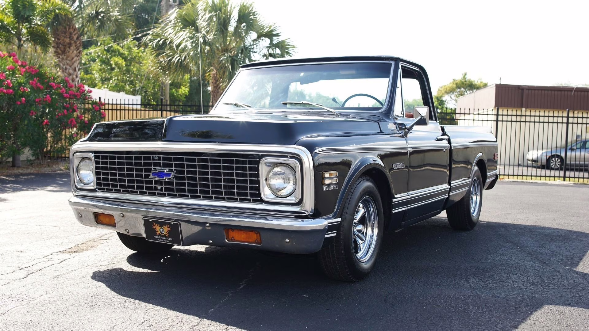 1972 Black Chevrolet Cheyenne Super 10