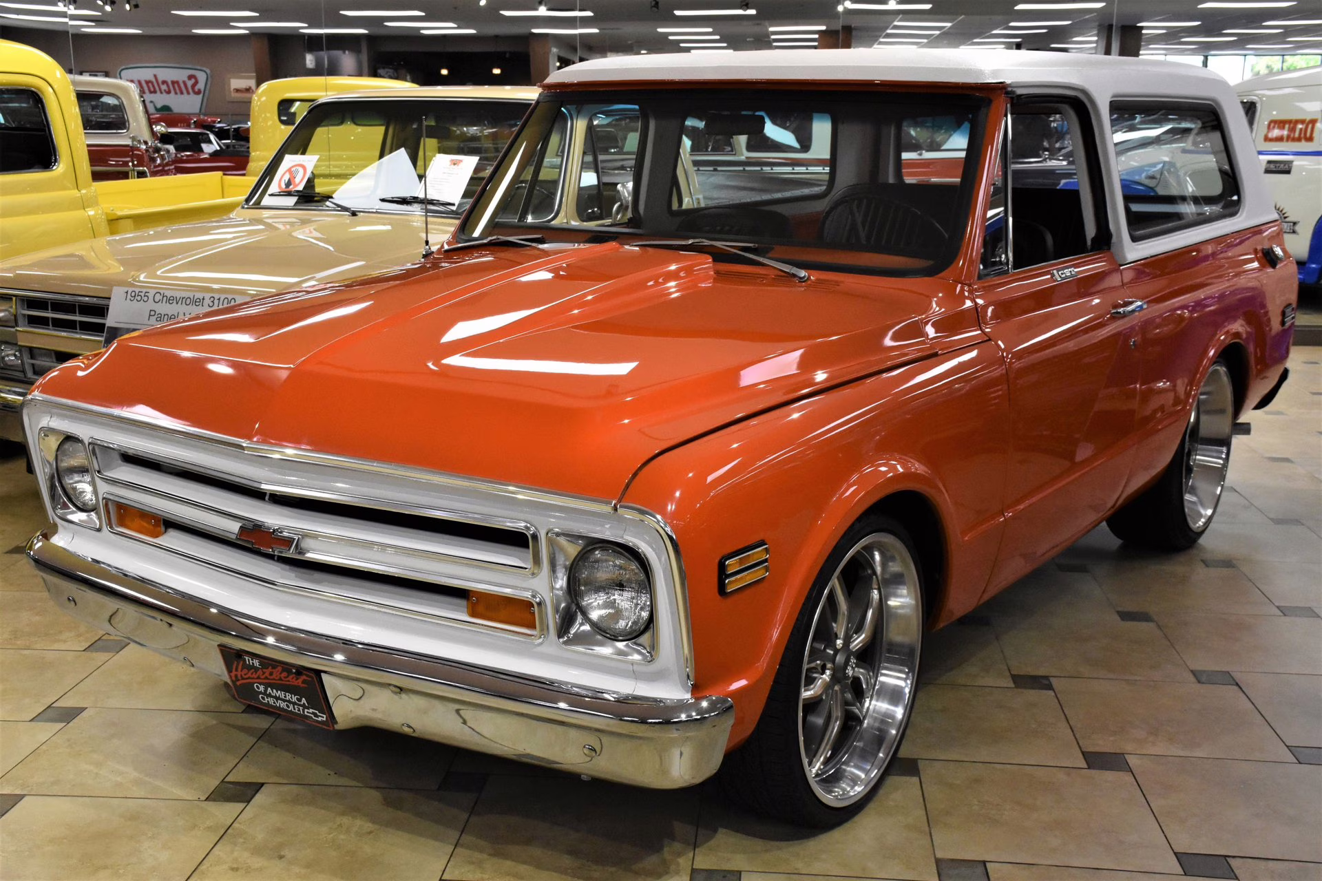 1972 Orange &amp; White Chevrolet C5 Blazer