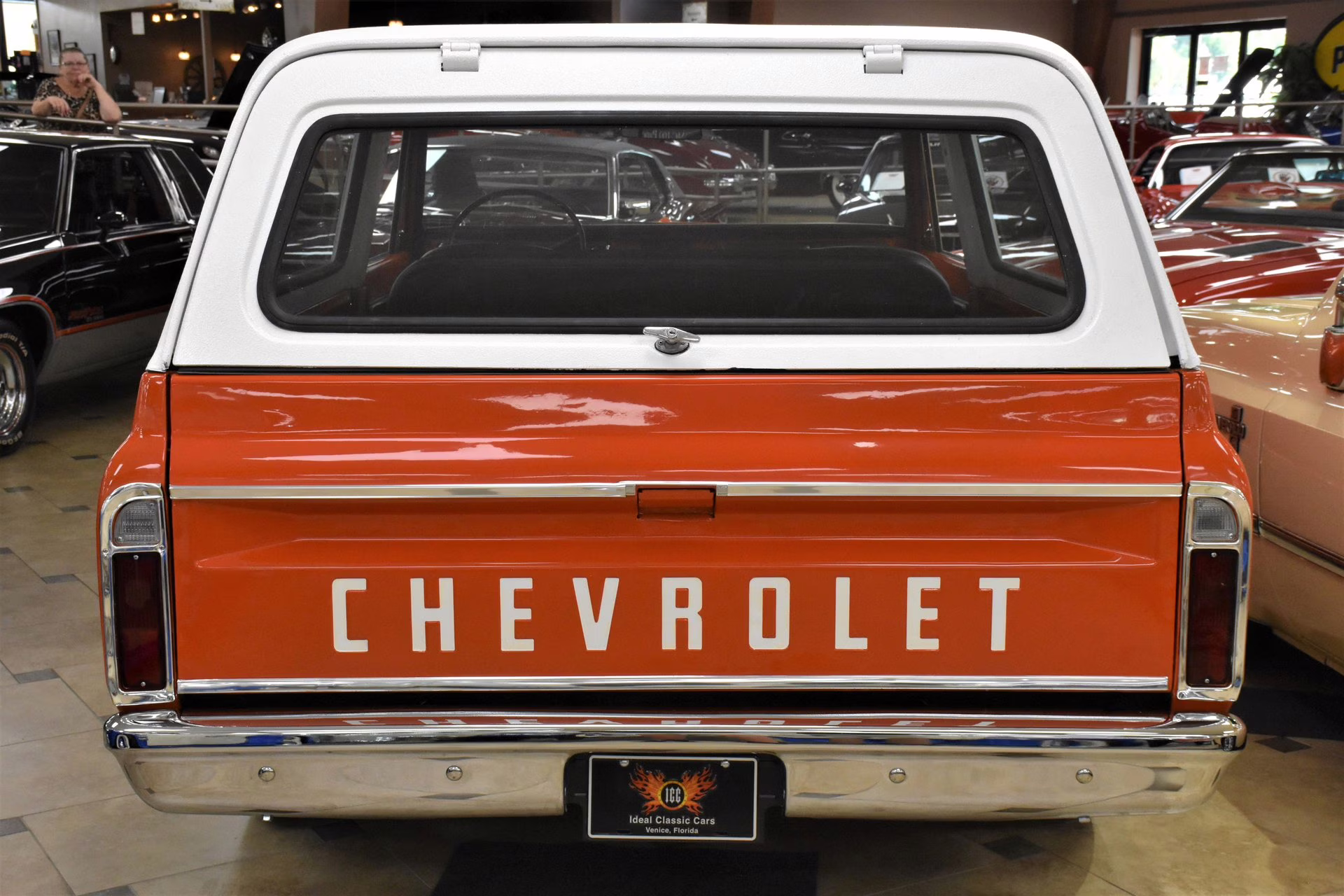 1972 Orange &amp; White Chevrolet C5 Blazer