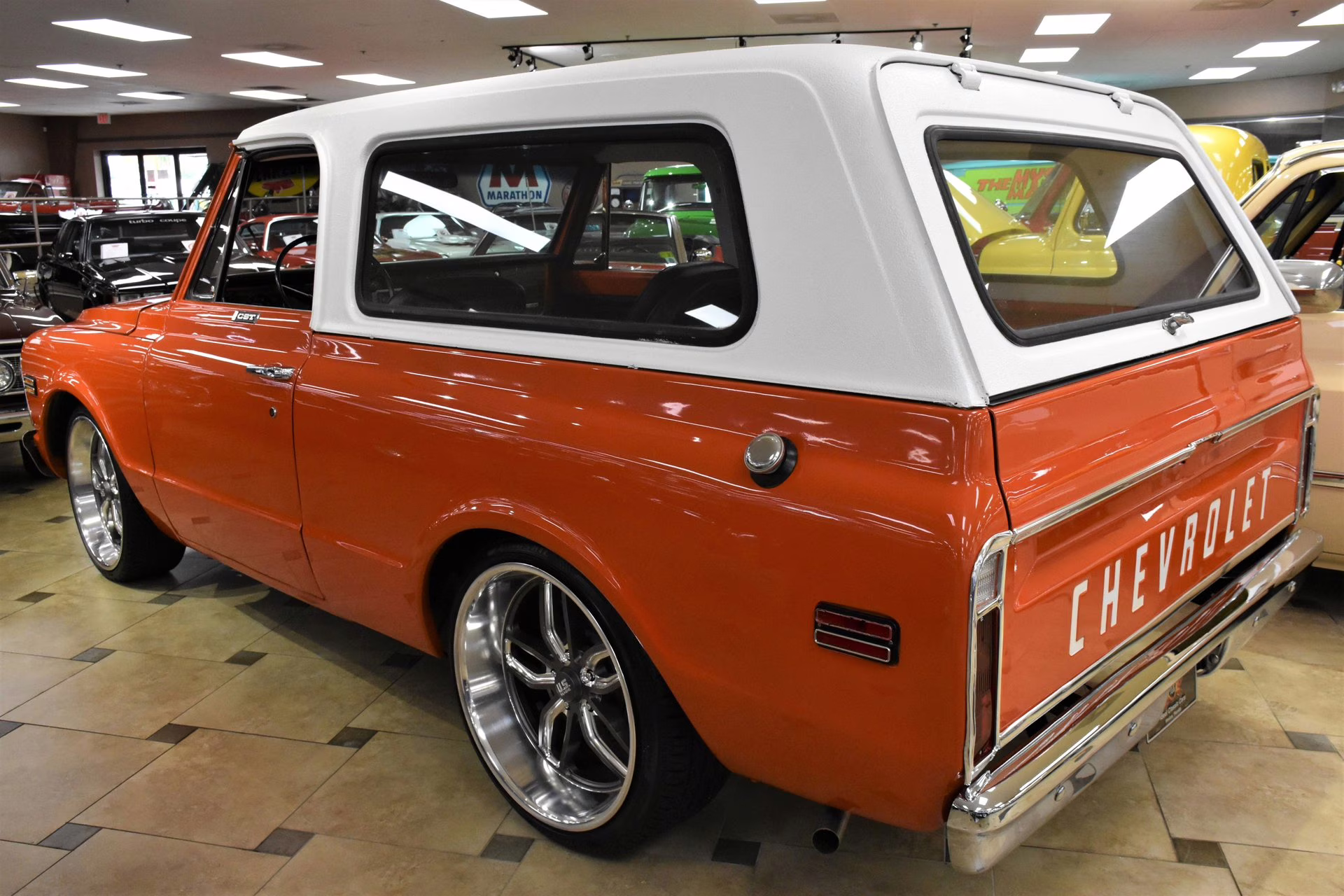1972 Orange &amp; White Chevrolet C5 Blazer