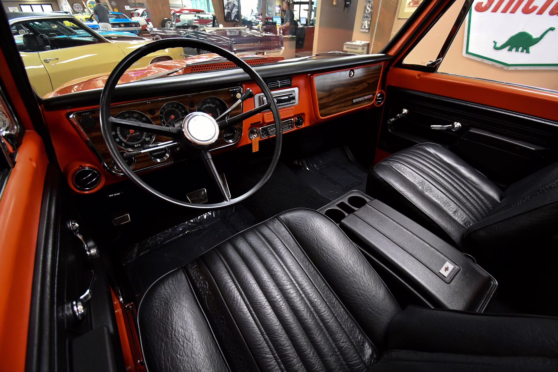 1972 Orange &amp; White Chevrolet C5 Blazer