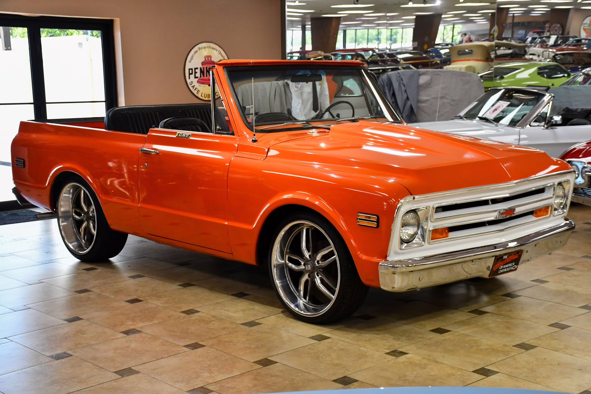 1972 Orange &amp; White Chevrolet C5 Blazer