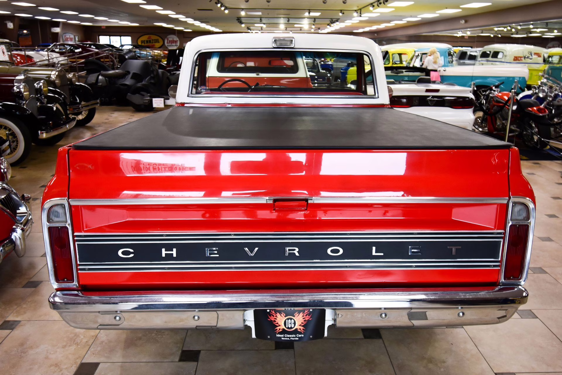 1970 Red Chevrolet CST/10