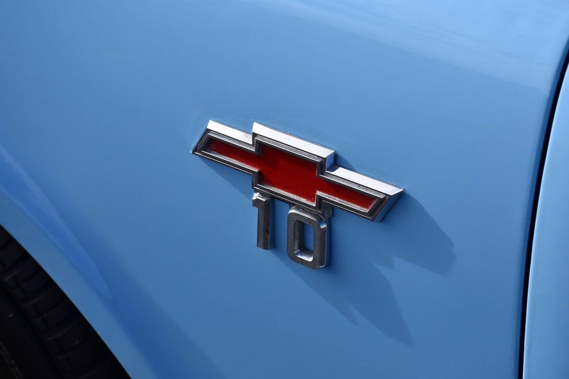 1967 Blue and White Chevrolet C-10