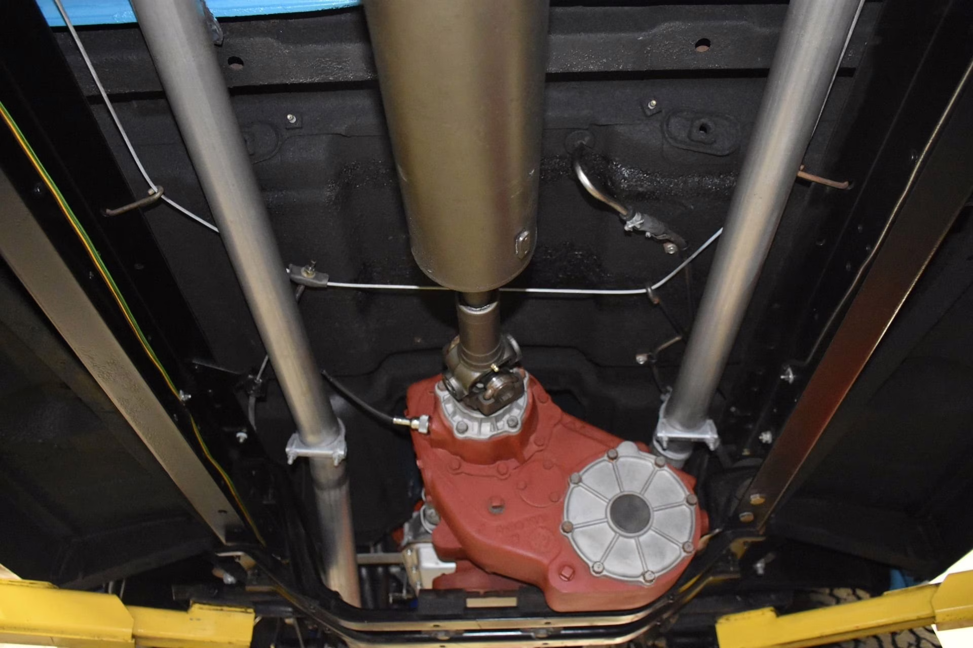 1972 Blue and White Chevrolet 4x4 K20