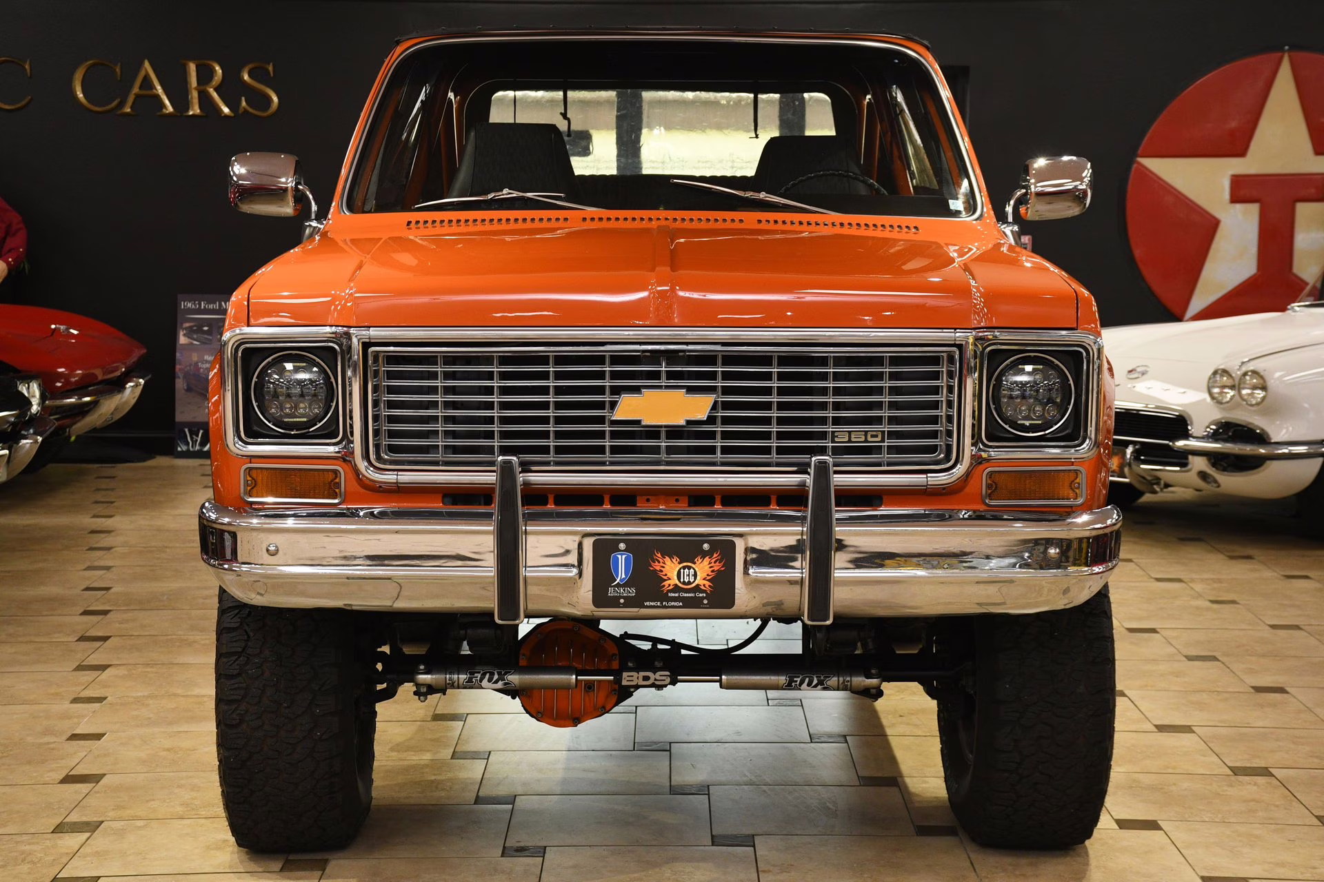 1973 Orange/Gray Chevrolet K-5