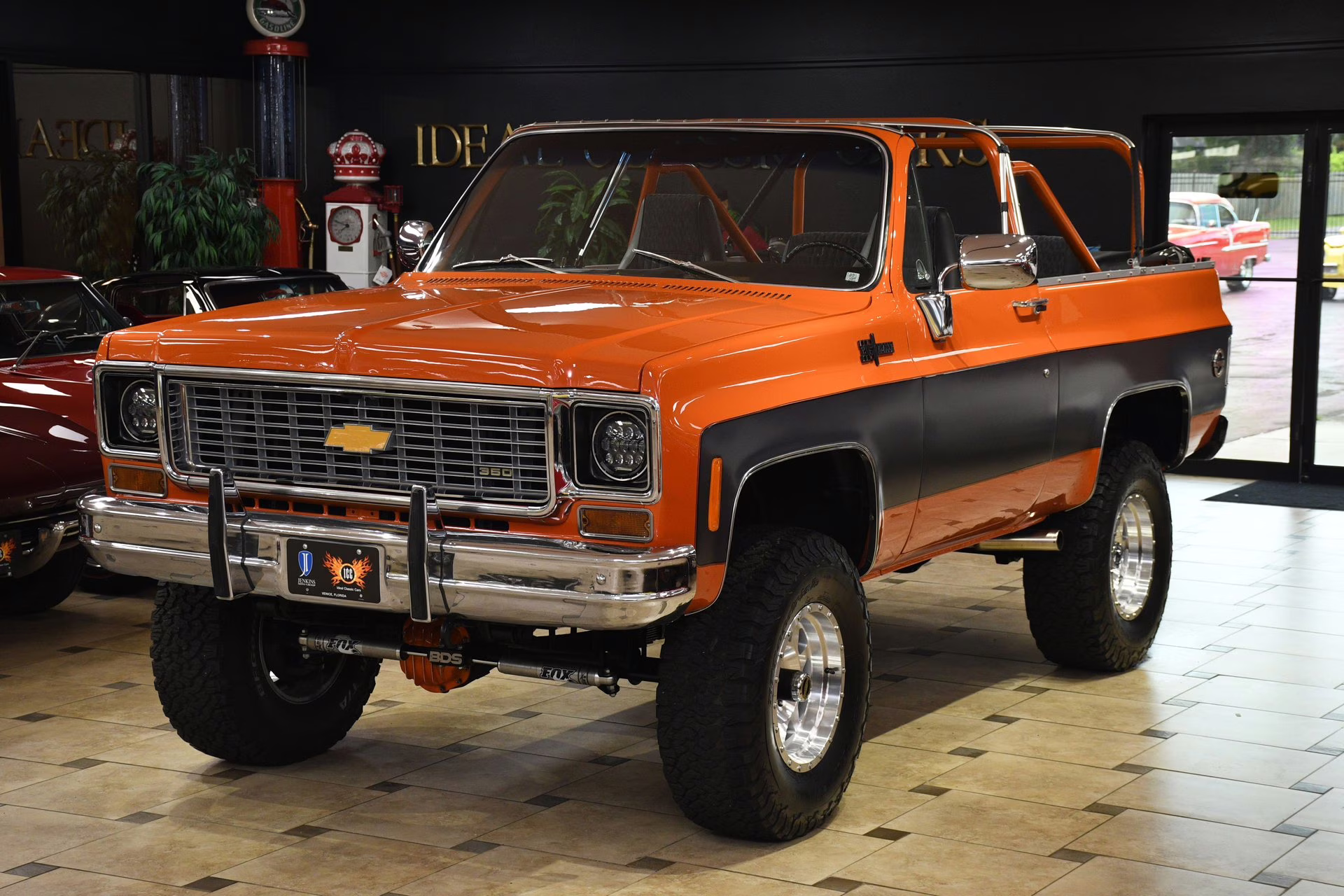 1973 Orange/Gray Chevrolet K-5