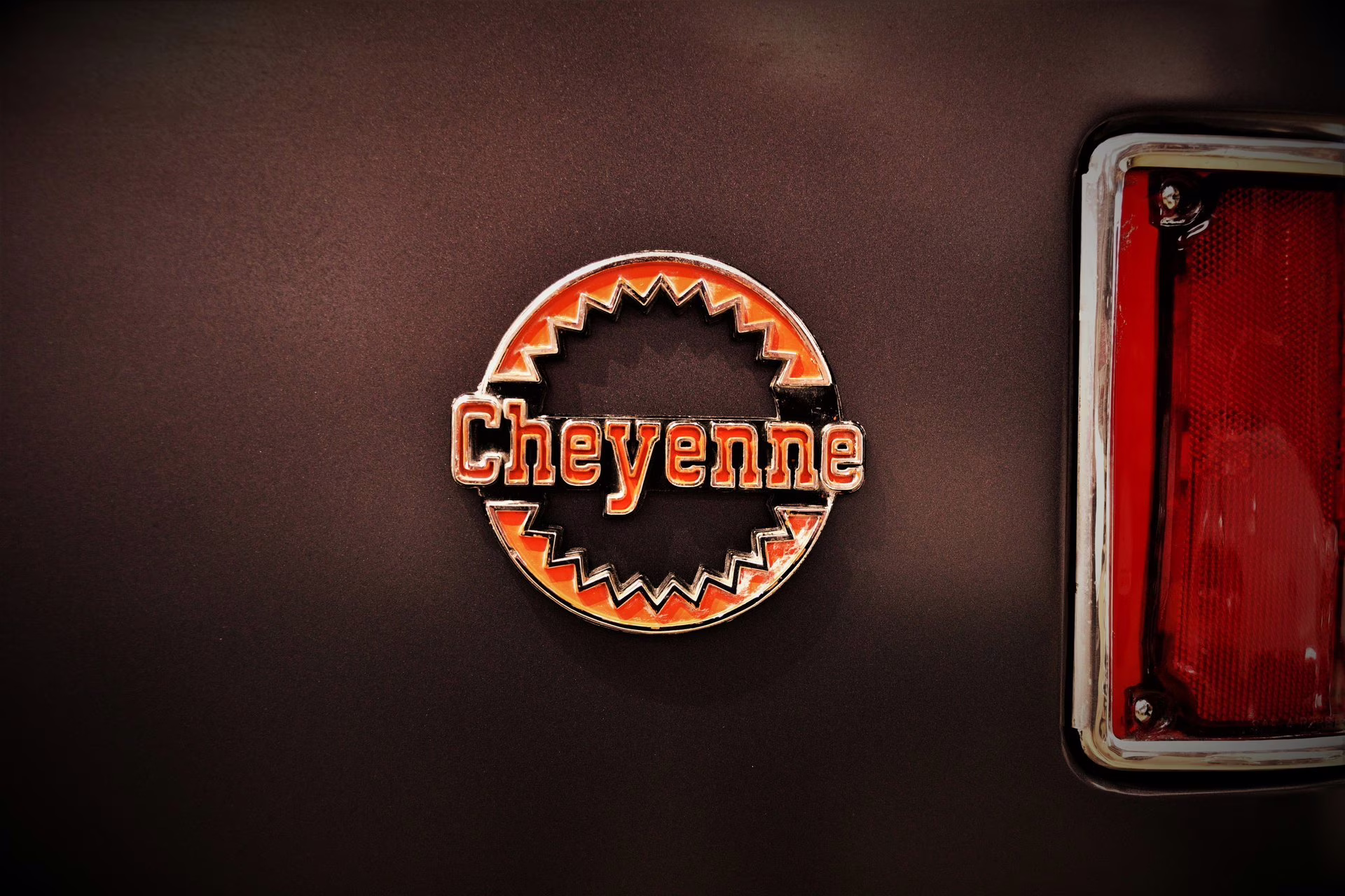 1973 Orange/Gray Chevrolet K-5